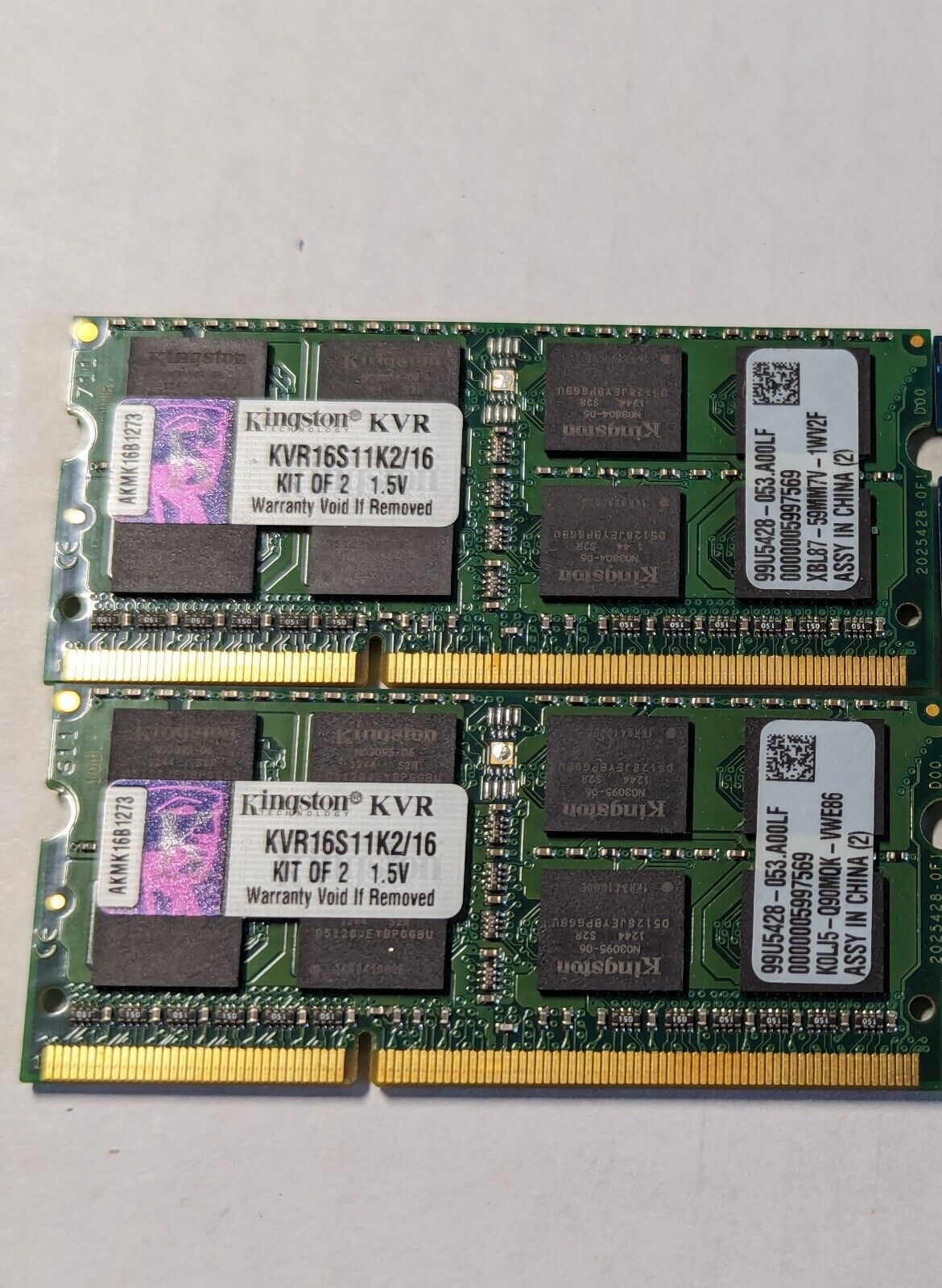 2 Kingston KVR16S11K2/16 16GB (2x8GB) PC3-12800s DDR3-1600MHz 2Rx8