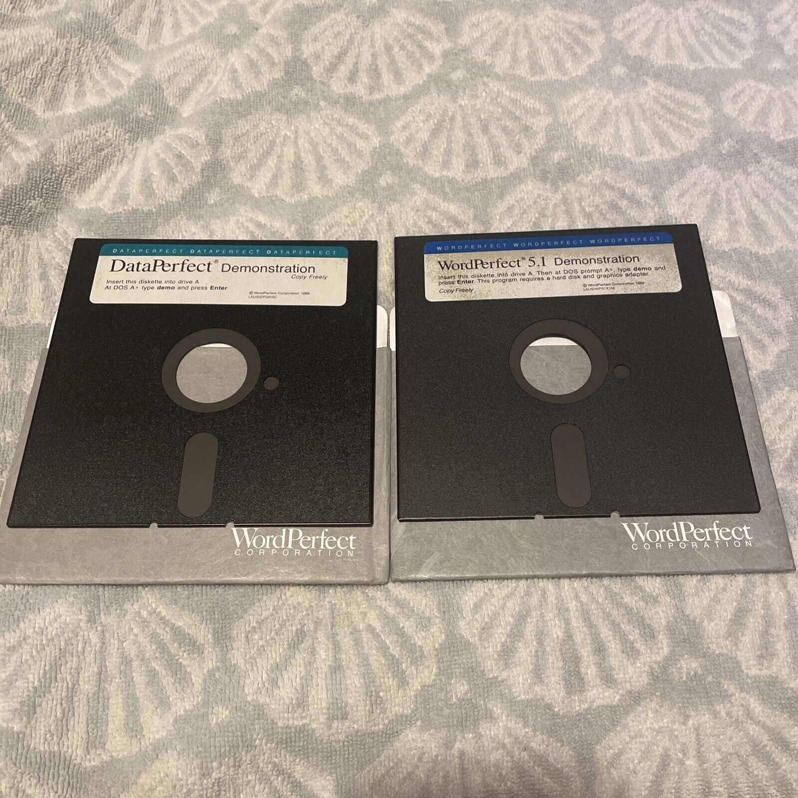 Vintage WordPerfect 5.1 Demo & DataPerfect Demo 5.25” Disks Word Perfect 1989