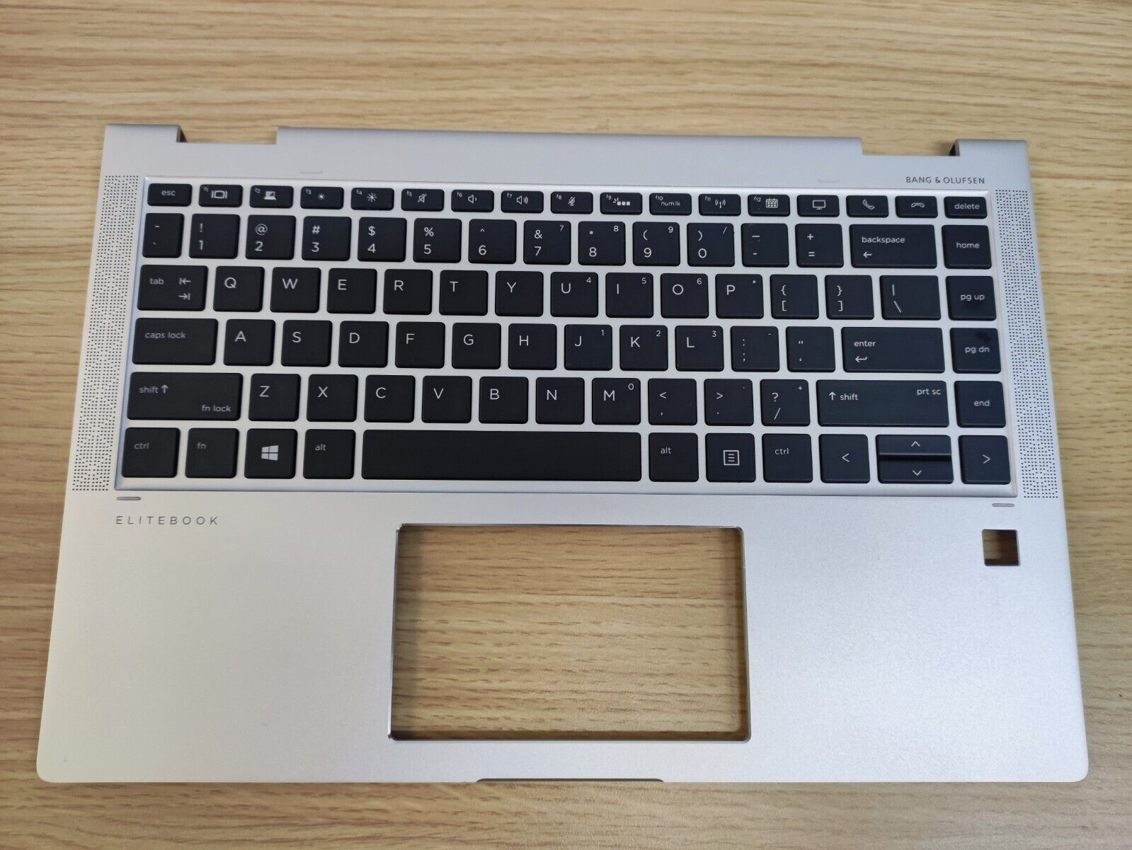 Genuine HP EliteBook x360 1040 G6 Palmrest Top Cover+BL Keyboard L66881-001 TDB