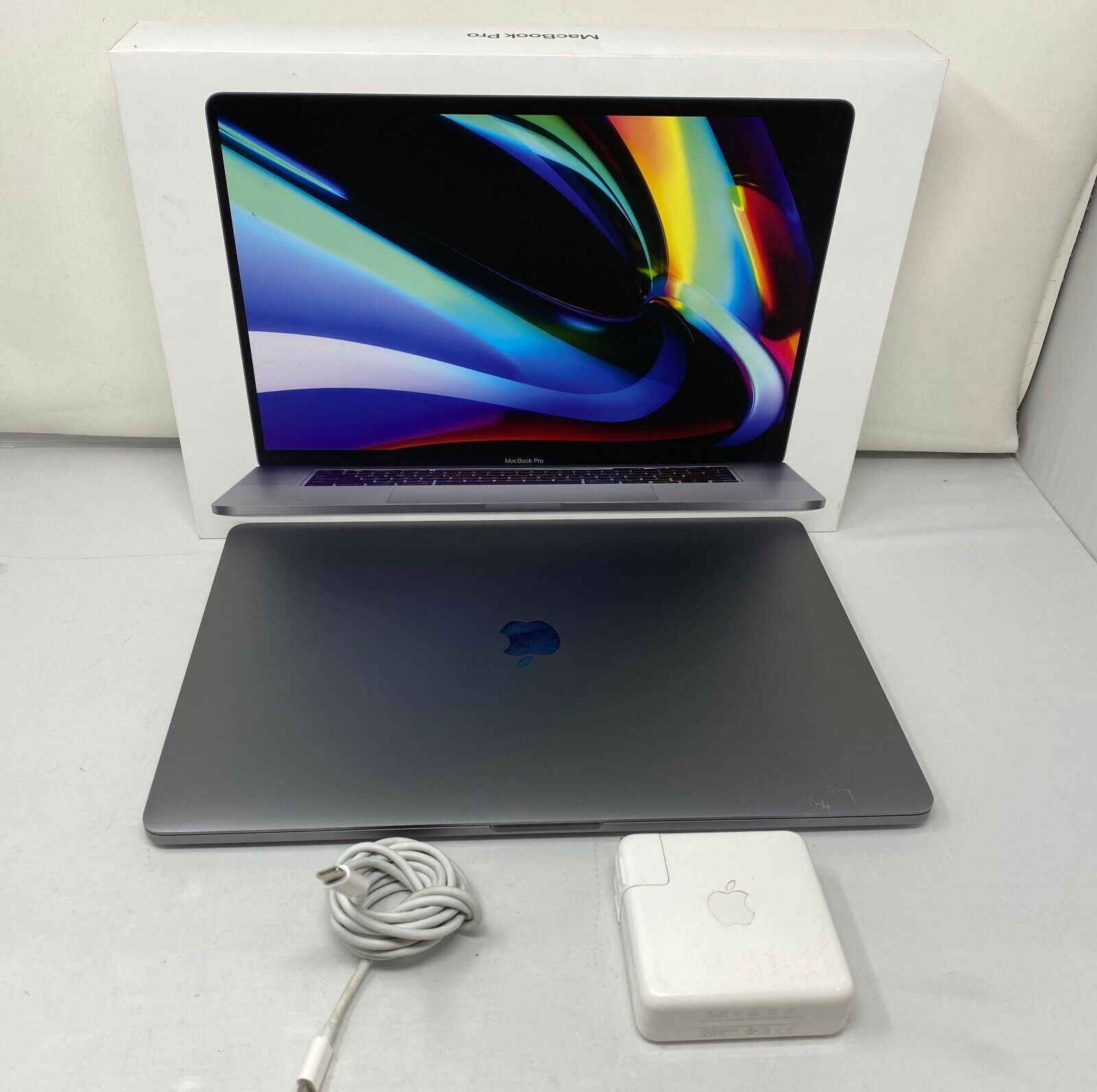 Apple MacBook Pro A1707 2017 15