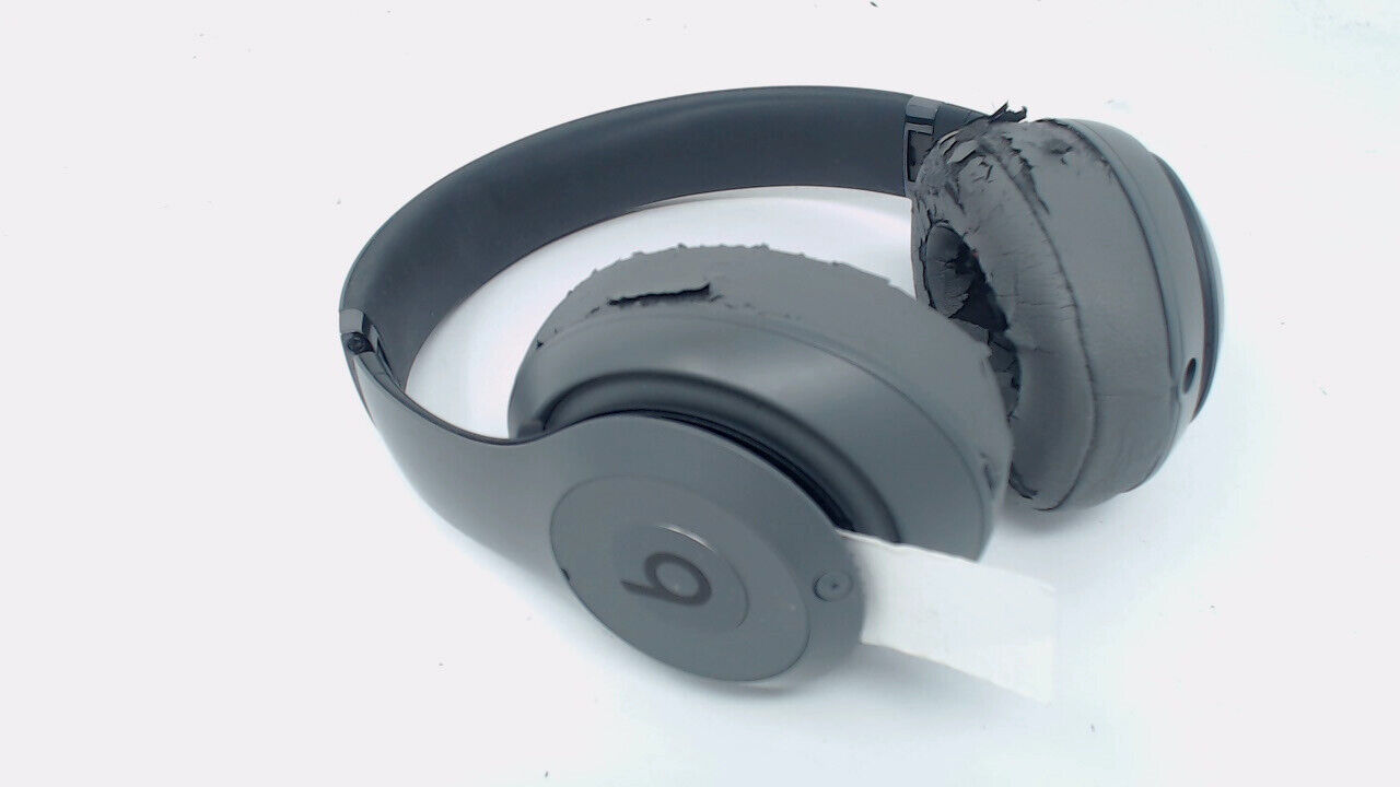Beats Studio 3 Headphones A1914 Asphalt Gray SPLIT RIGHT EAR/PEELING EARPADS