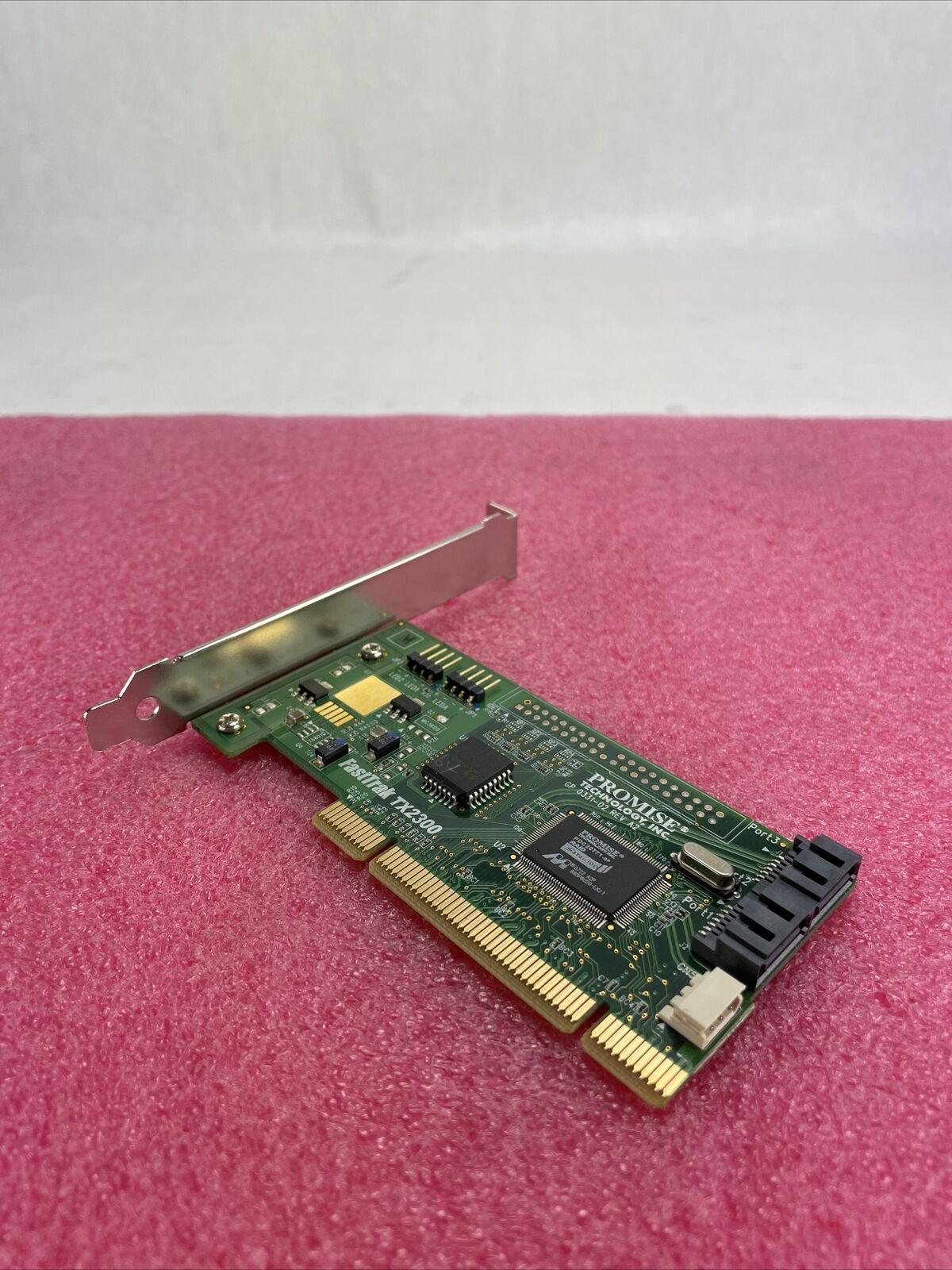Promise FastTrak TX2300 GP0331-02 PCI Controller Card