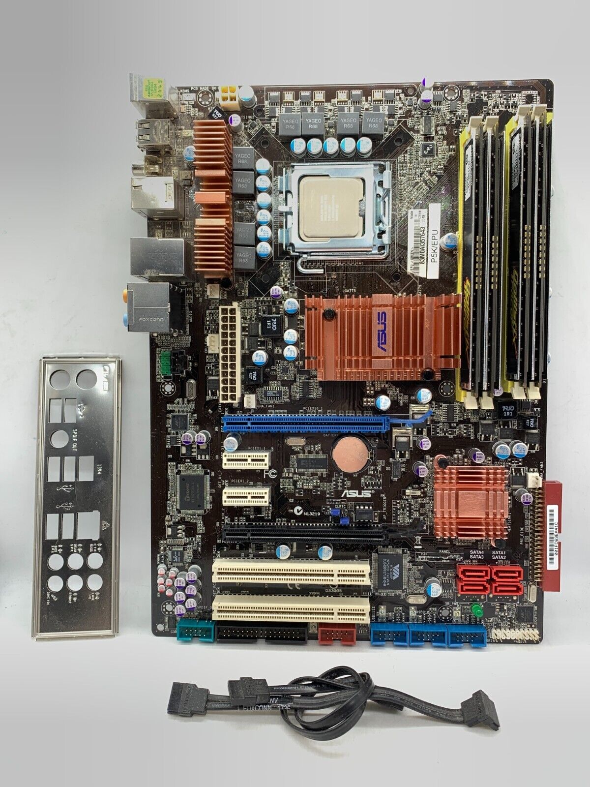 Asus P5K/EPU Motherboard P35 LGA775 4GB DDR2  Intel Core 2 Duo E8400 3.0GHz