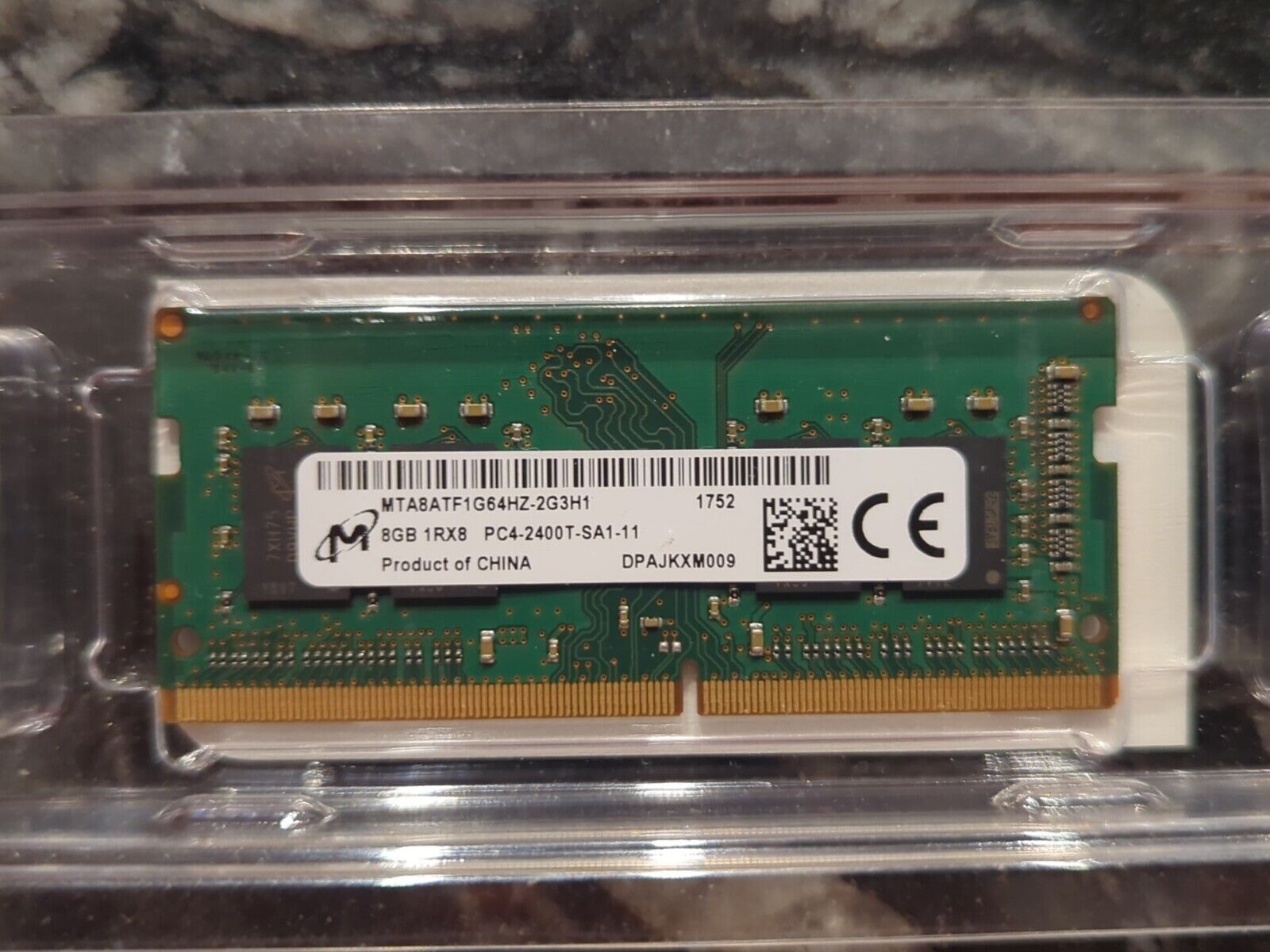 Micron MTA8ATF1G64HZ-2G3H1R 8GB PC4-2400T DDR4 SODIMM Memory RAM