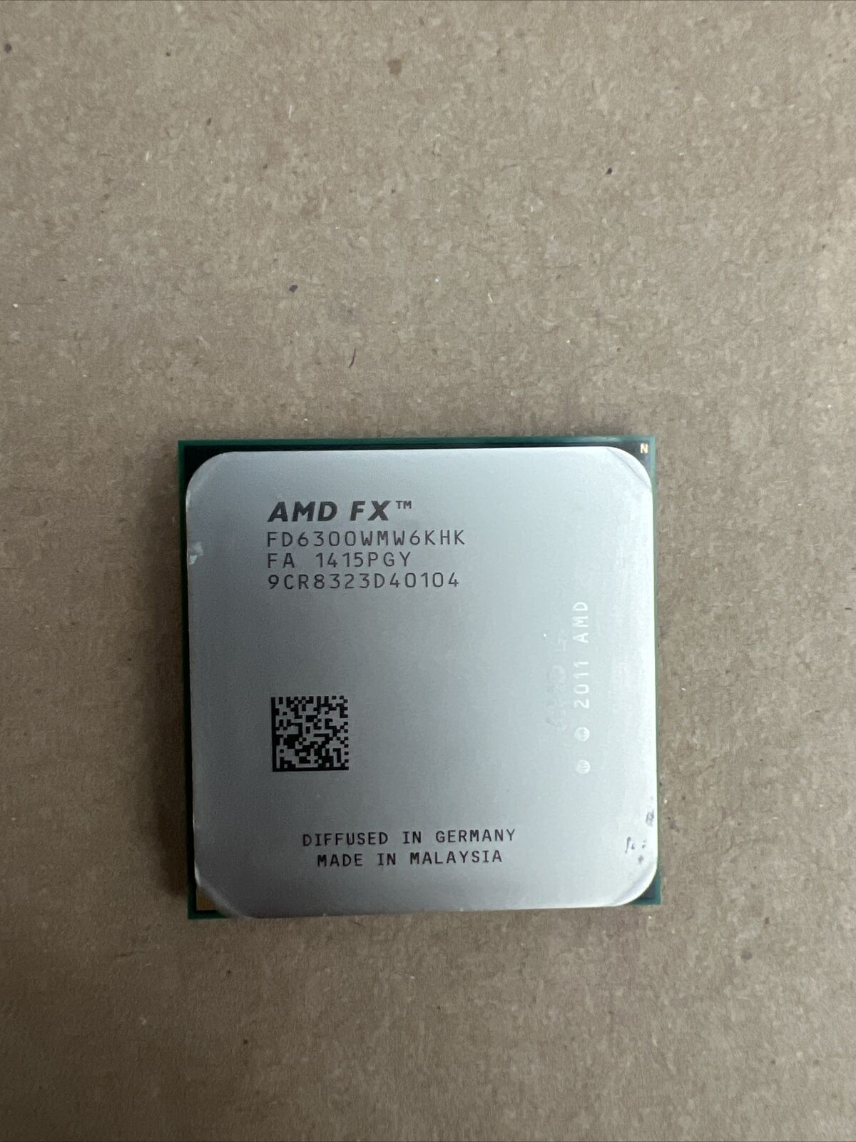 AMD FX-6300 3.5GHz SIX-Core Socket AM3+  CPU - FD6300WMW6KHK