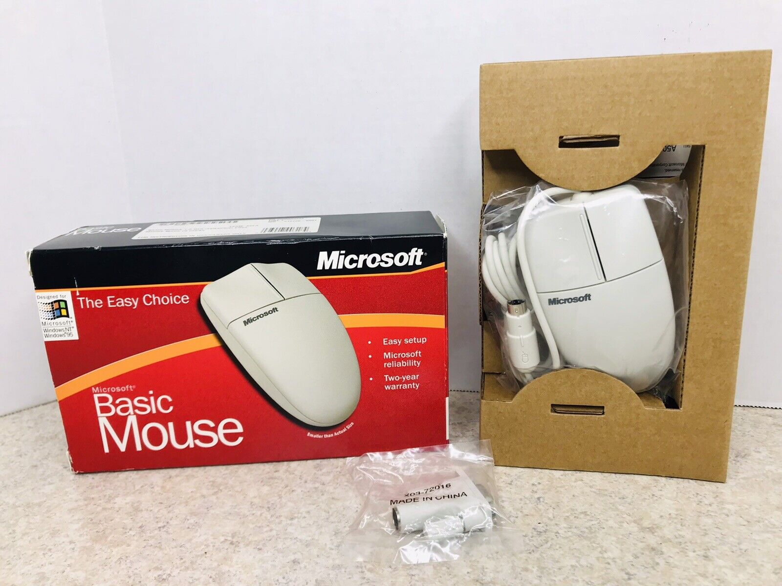 Vintage 1998 MICROSOFT Basic Mouse 1.0 PS/2 Windows 95 Computer Wired