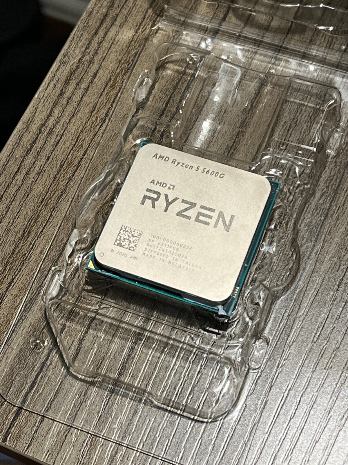 AMD Ryzen 5 5600G 6-Core 12-Thread Desktop Processor - USED - WORKS GREAT