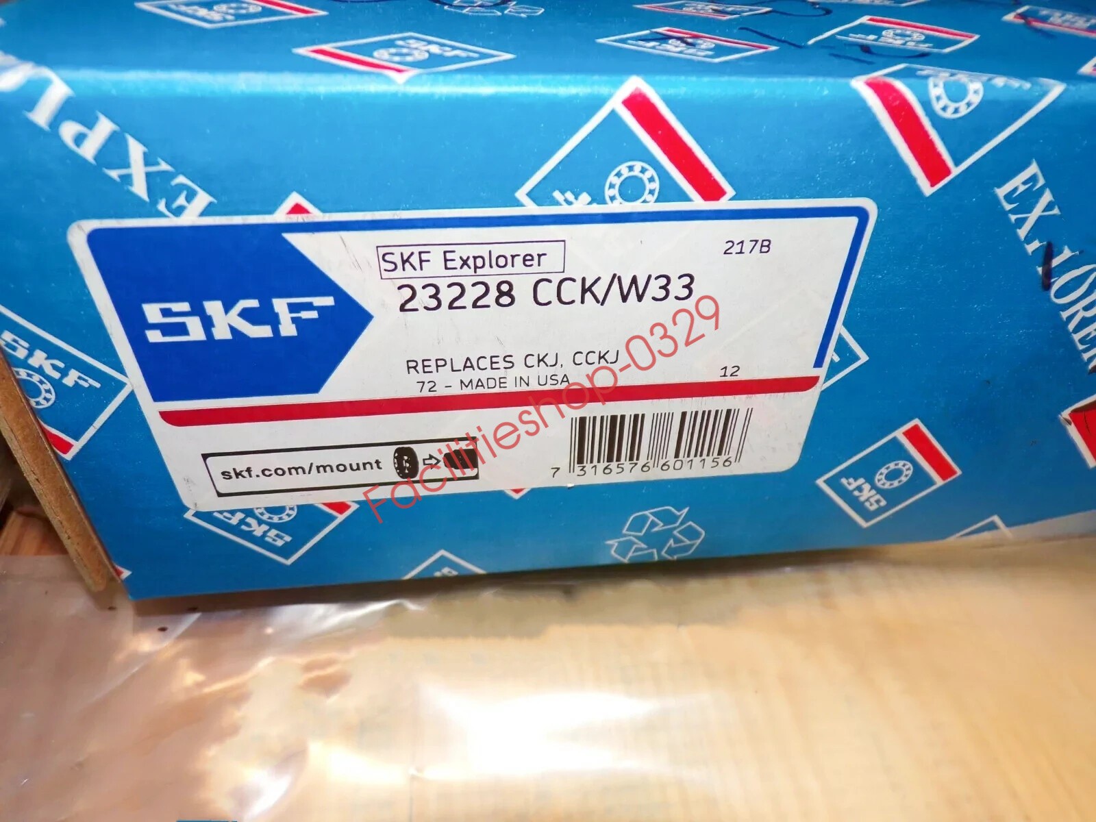 1PC SKF 23228 CCK/W33 spherical roller bearing DHL/FedEx 1PC SKF 23228 CCK/W33 spherical roller bearing DHL/FedEx
