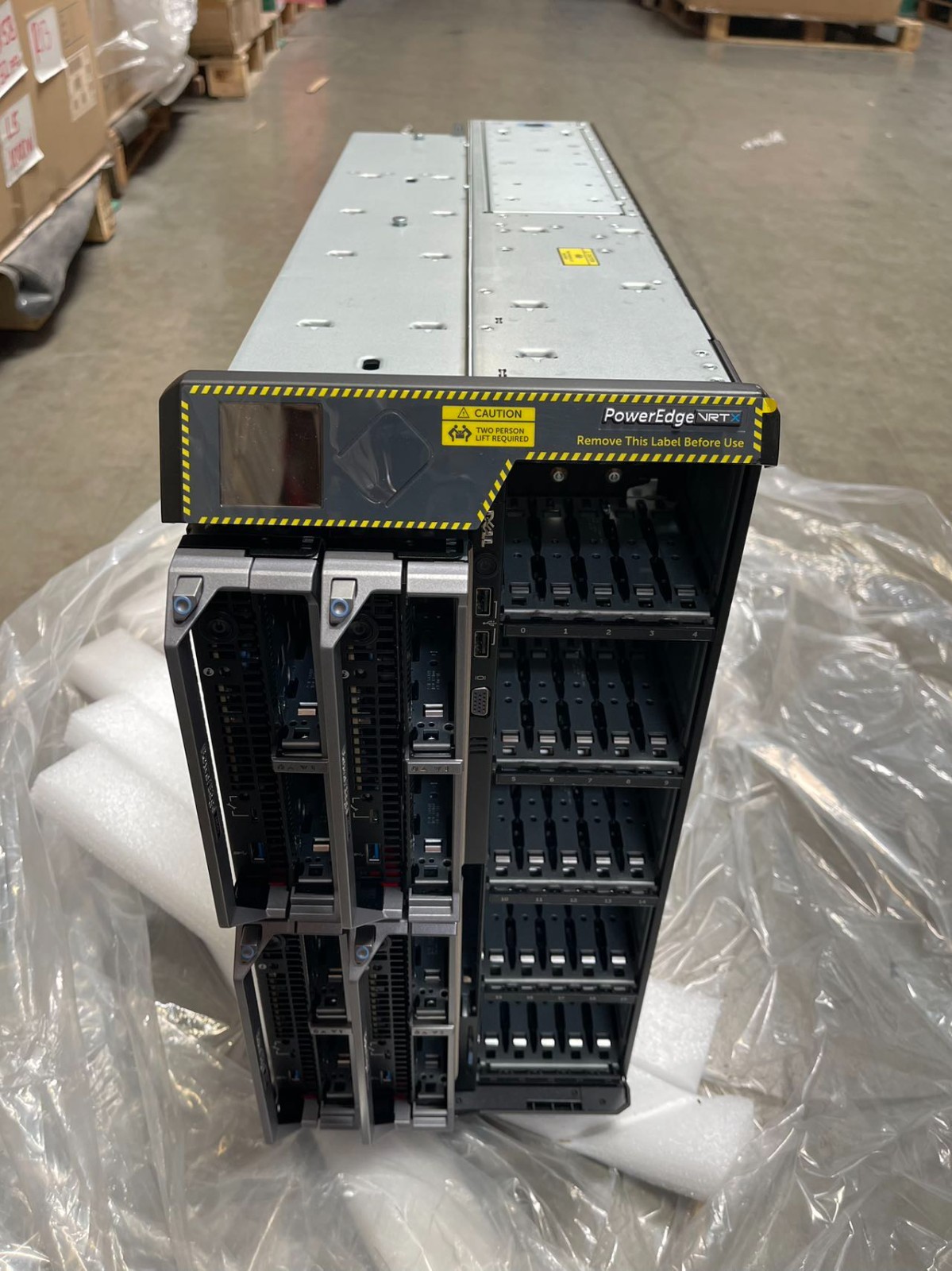 Dell PowerEdge VRTX 2.5 Dell PowerEdge VRTX 2.5