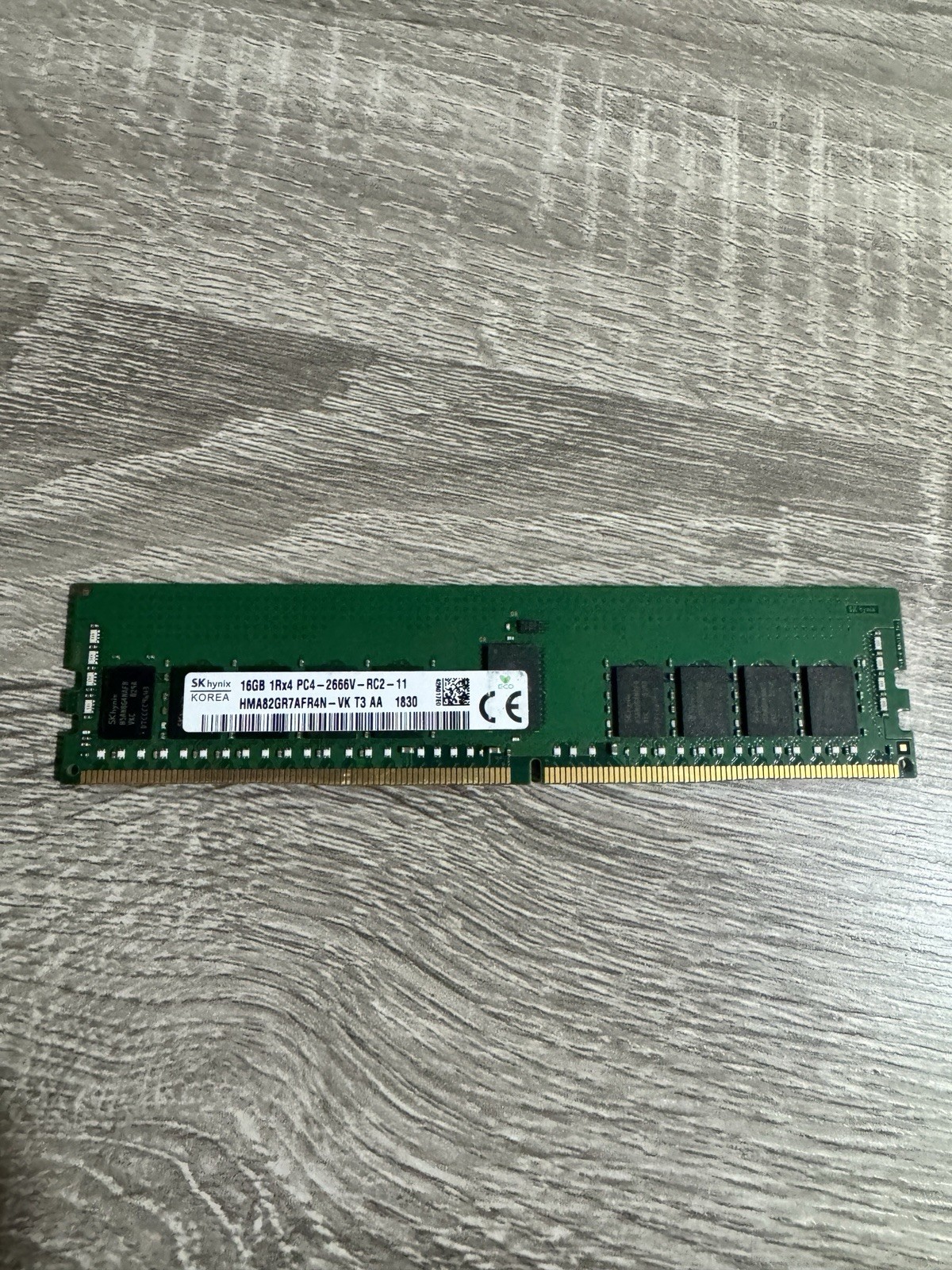 Dell 16GB PC4-21300 (DDR4-2666) Memory (SNPPWR5TC16G) Dell 16GB PC4-21300 (DDR4-2666) Memory (SNPPWR5TC16G)