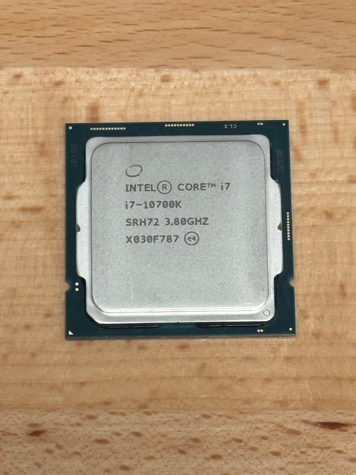 Intel® Core™ i7-10700K 3.80GHz 8-Core Processor (SRH72) Intel® Core™ i7-10700K 3.80GHz 8-Core Processor (SRH72)