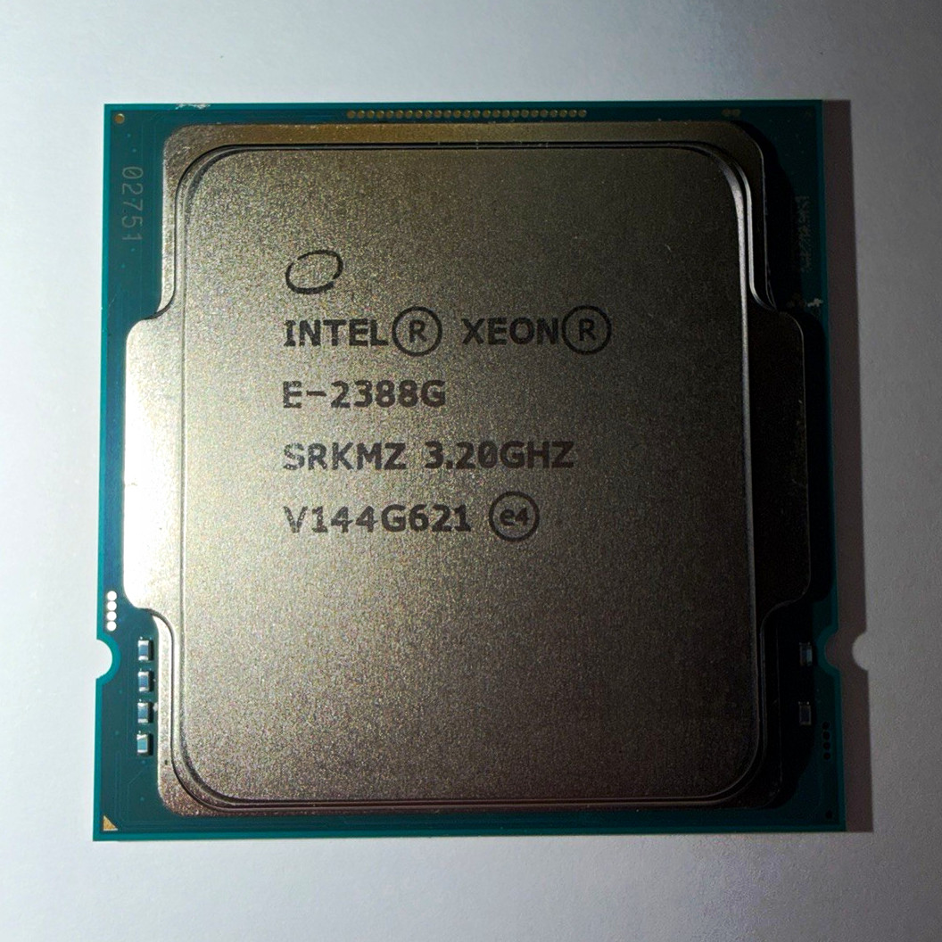 Intel Xeon E-2388G 8-Core 3.20GHz CPU Processor LGA 1151 SRKMZ Intel Xeon E-2388G 8-Core 3.20GHz CPU Processor LGA 1151 SRKMZ