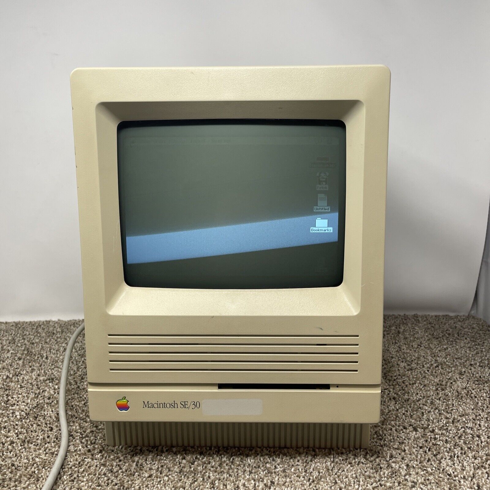 Apple Macintosh SE/30 M5119 Vintage Mac Computer BAD FLOPPY DRIVE FOR PARTS