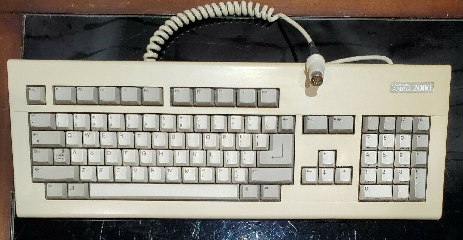 Commodore Amiga 2000 Keyboard, Hi-Tek keys, Space Invaders, Tested, Working