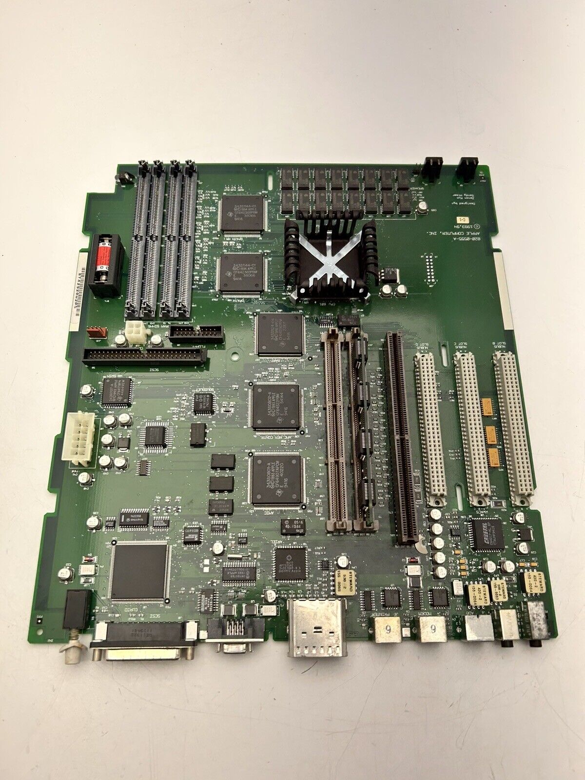 Vintage Apple OEM Logic Board, 820-0555-A C-1, BT42920W2PS