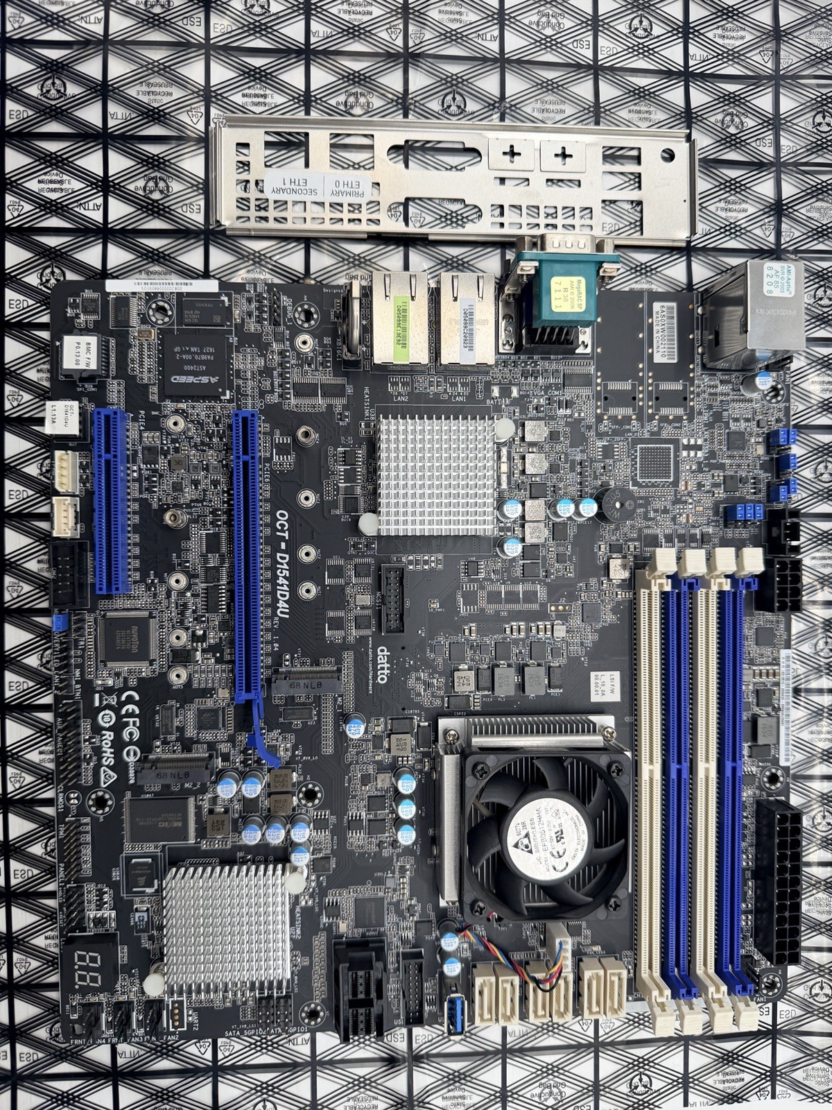 Asrock Rack Datto D1541D4U-2T8R Motherboard NAS Xeon D-1541 10Gbe DDR4 SAS3008 Asrock Rack Datto D1541D4U-2T8R Motherboard NAS Xeon D-1541 10Gbe DDR4 SAS3008