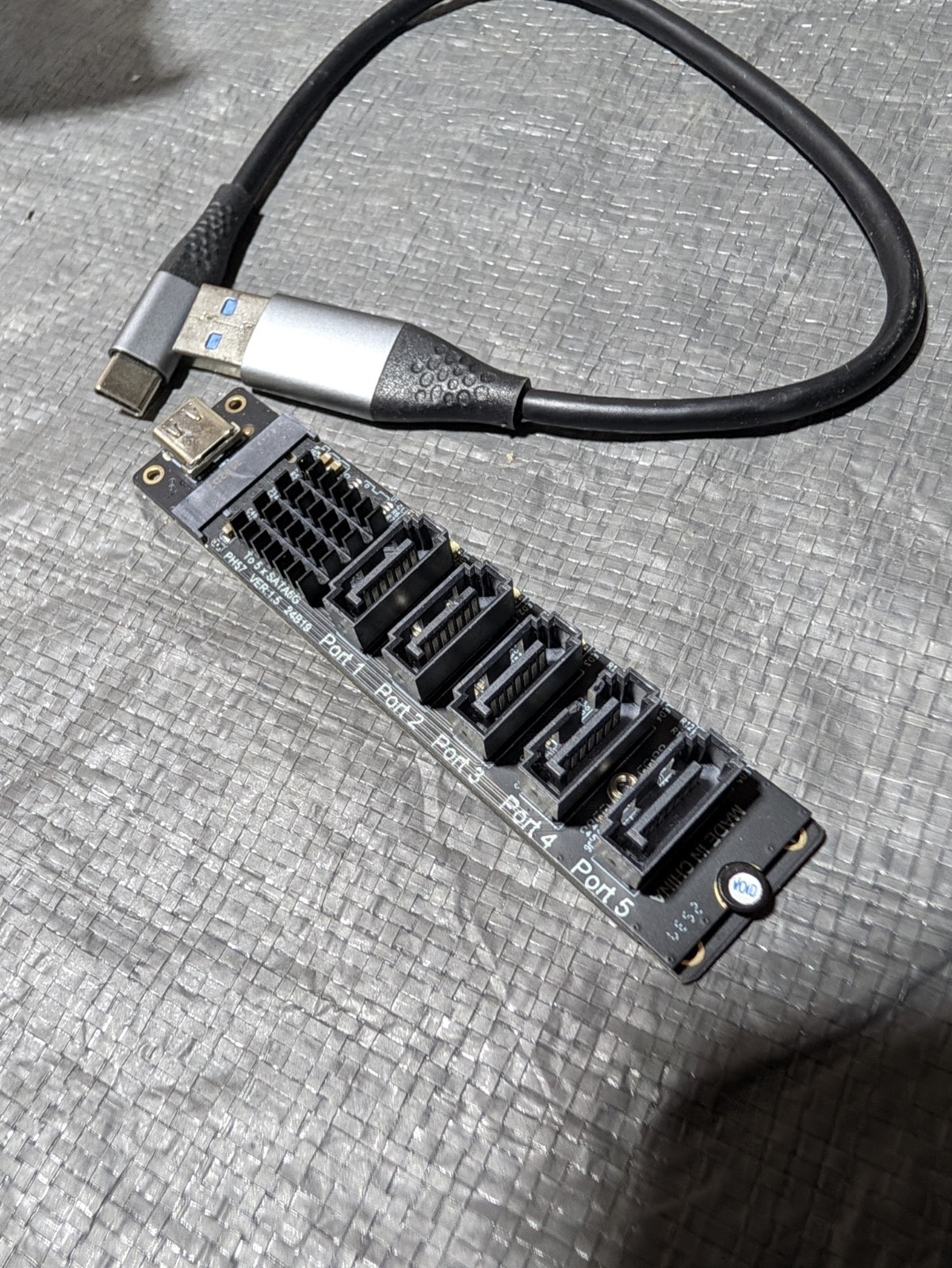 PH57 5-Port SATA to USB Expansion Card Board with USB-C Cable PH57 5-Port SATA to USB Expansion Card Board with USB-C Cable