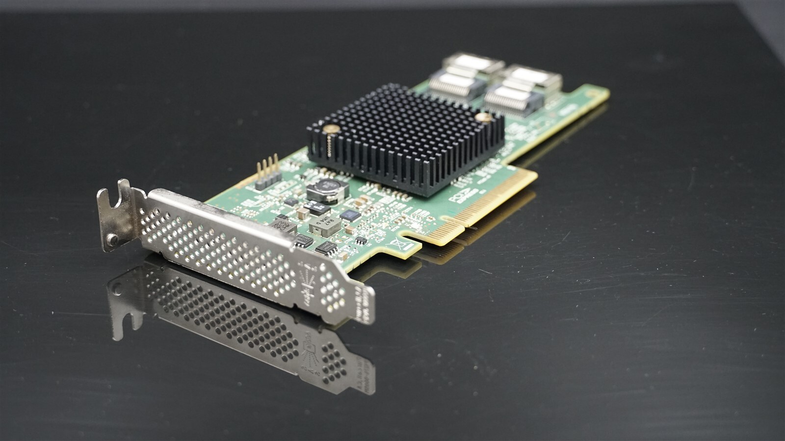 LSI 9207-8I H3-25412-00J 6GBPS SAS/SATA PCLE 3.0 HBA P20 IT MODE W/ LOW BRACKET LSI 9207-8I H3-25412-00J 6GBPS SAS/SATA PCLE 3.0 HBA P20 IT MODE W/ LOW BRACKET