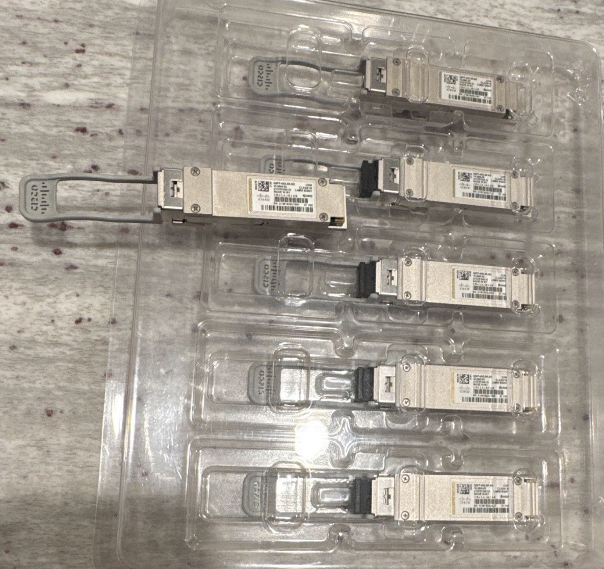 Cisco QSFP-40G-SR-BD  Module  10-2945-02  NEW CLAMSHELL