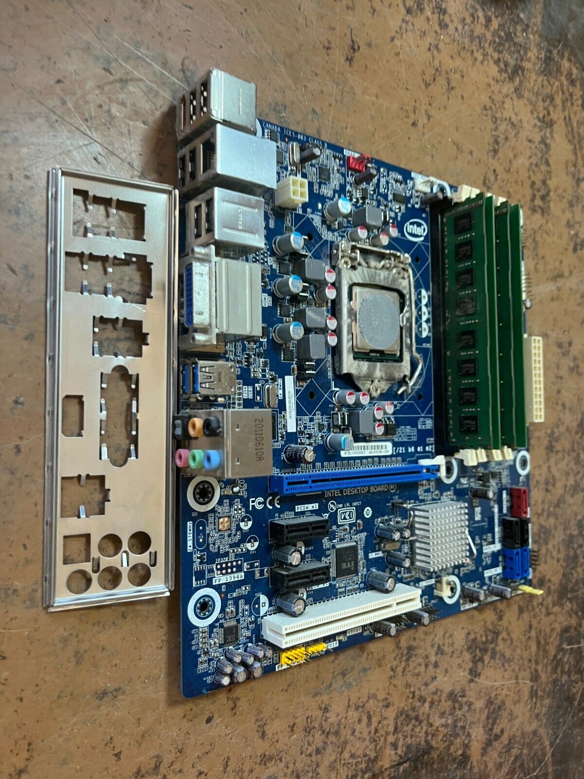 Intel DH67BL LGA 1155 Micro ATX i5 CPU 8GB DDR3 Motherboard w/ I/O Plate