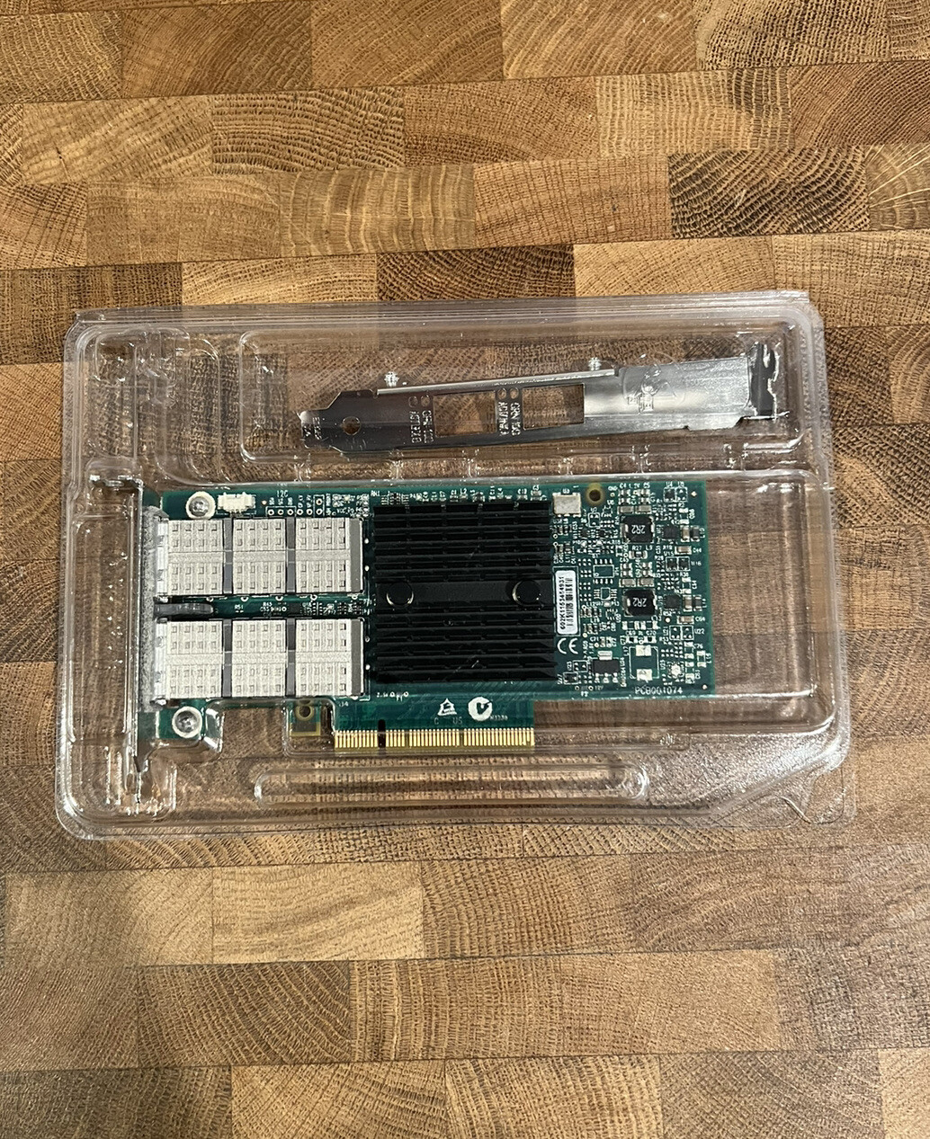 NEW Oracle 7046442 ConnectX QDR InfiniBand +40Gbs QSFP+ Network Adapter CX354A NEW Oracle 7046442 ConnectX QDR InfiniBand +40Gbs QSFP+ Network Adapter CX354A