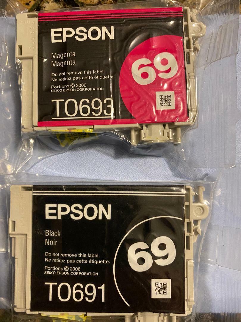 2 vacuum sealed genuine Epson 69 ink cartridges (Black and Magenta)