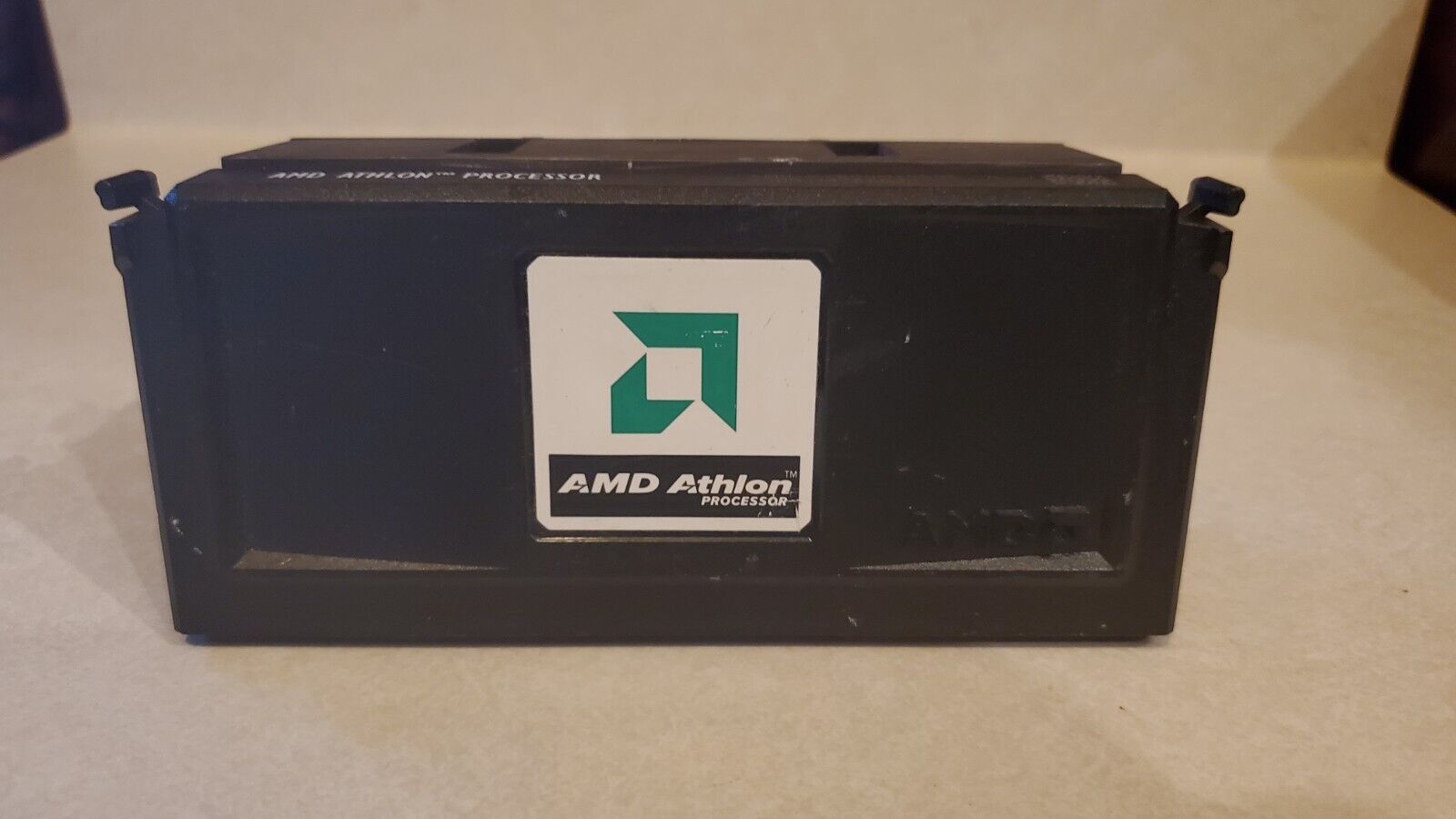 Vintage AMD Athlon Processor Slot A CPU K7600MTR51B 600 MHz Slot A