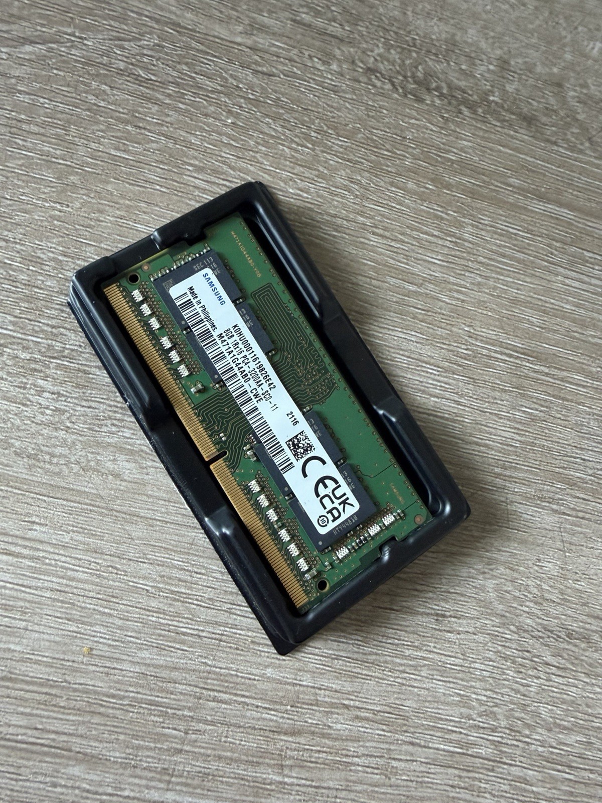 SAMSUNG 8GB 1RX16PC4-3200AA-SC0-11-M471A1G44AB0-CWE-LAPTOP MEMORY