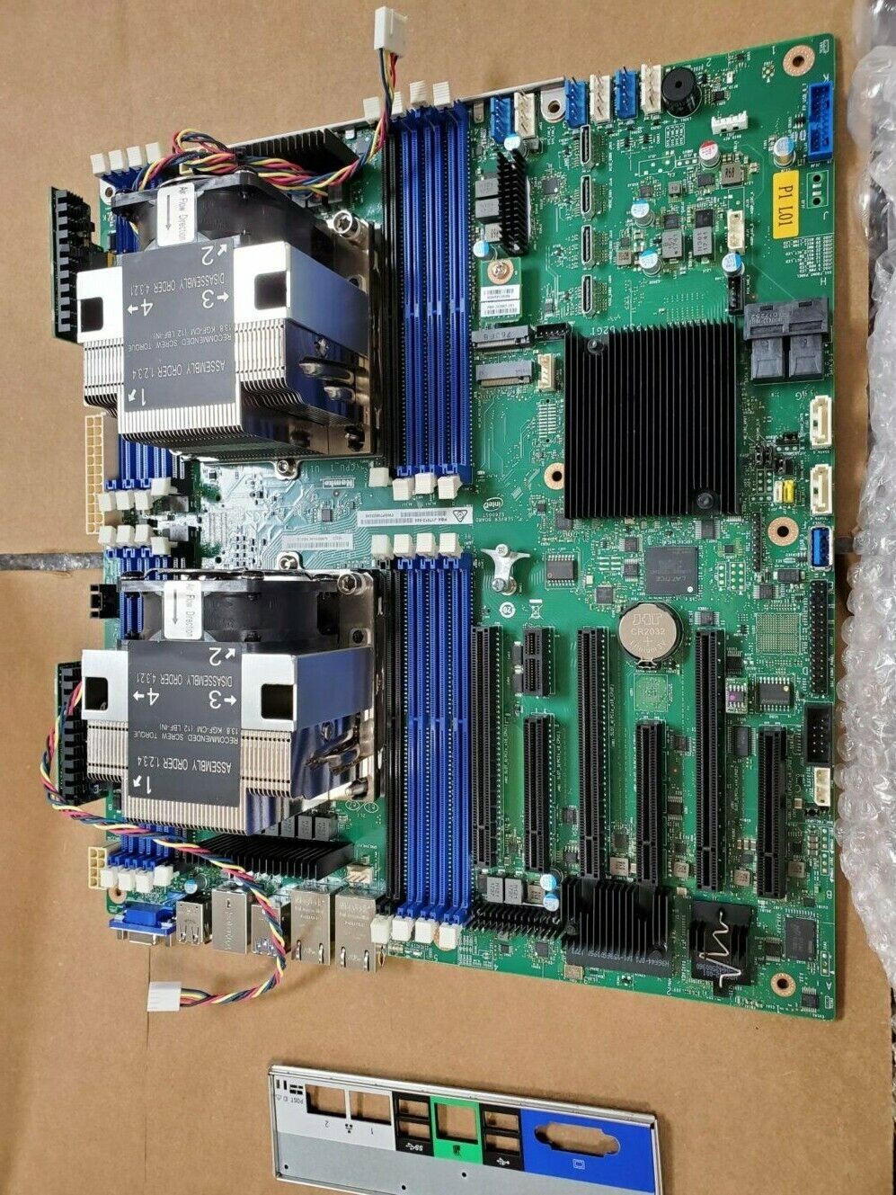 Intel S2600STB Socket P 3647 Motherboard Scalable platform SP v1/v2 2x10GbE HSU