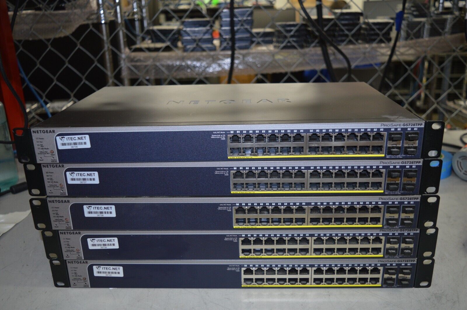 NETGEAR ProSafe GS728TPP 24-Port PoE+ Rackmountable Gigabit Ethernet Switch