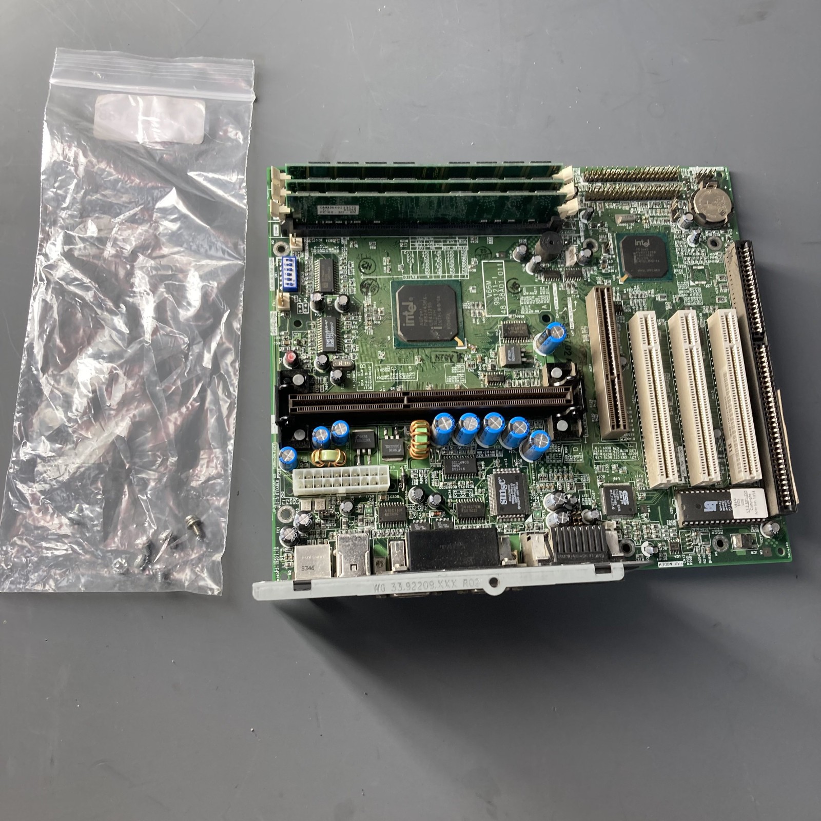 IBM Aptiva 2170 Motherboard 36L9059 320MB RAM Intel Pentium 3 Processor 450 MHz IBM Aptiva 2170 Motherboard 36L9059 320MB RAM Intel Pentium 3 Processor 450 MHz