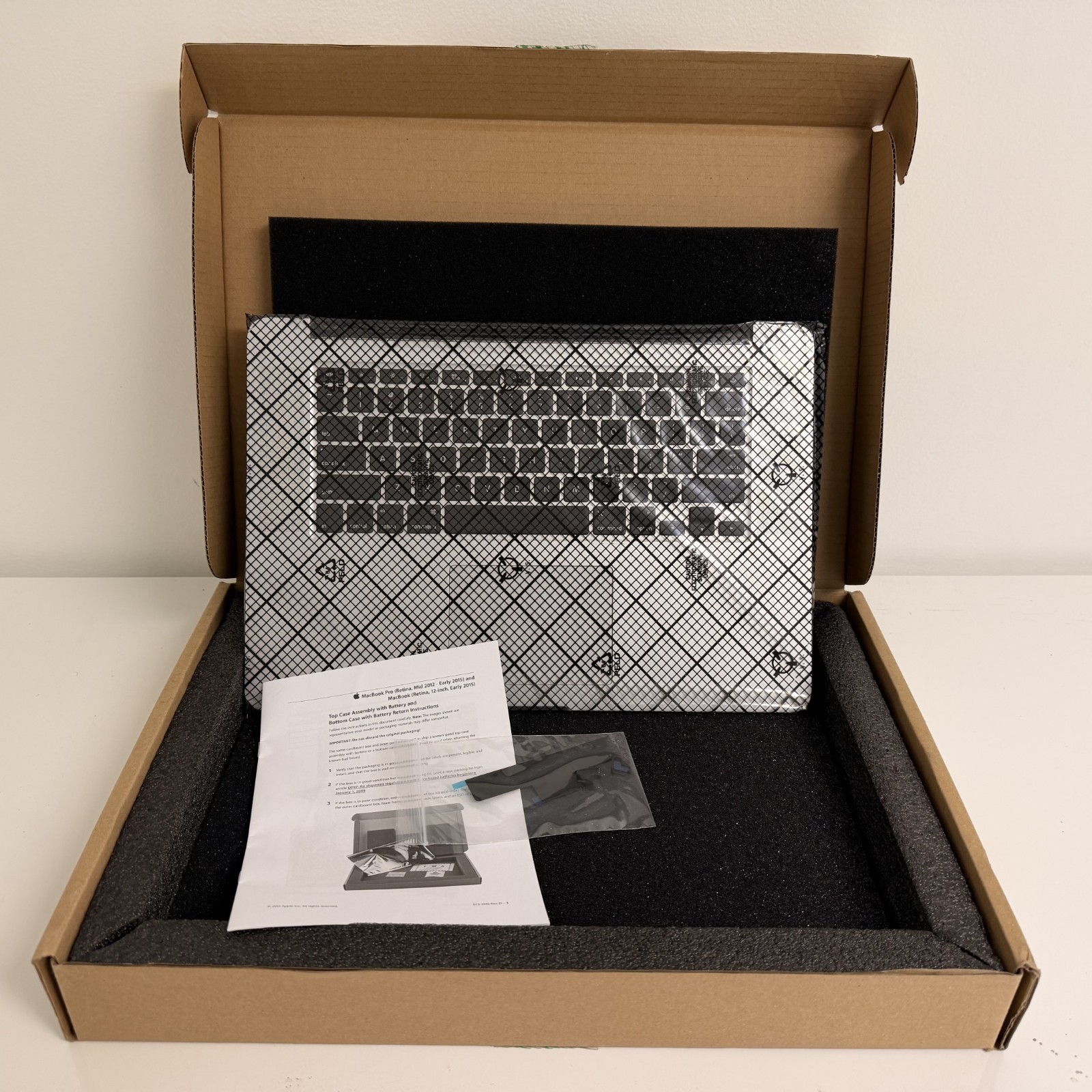 New OEM Apple MacBook Pro A1398 15