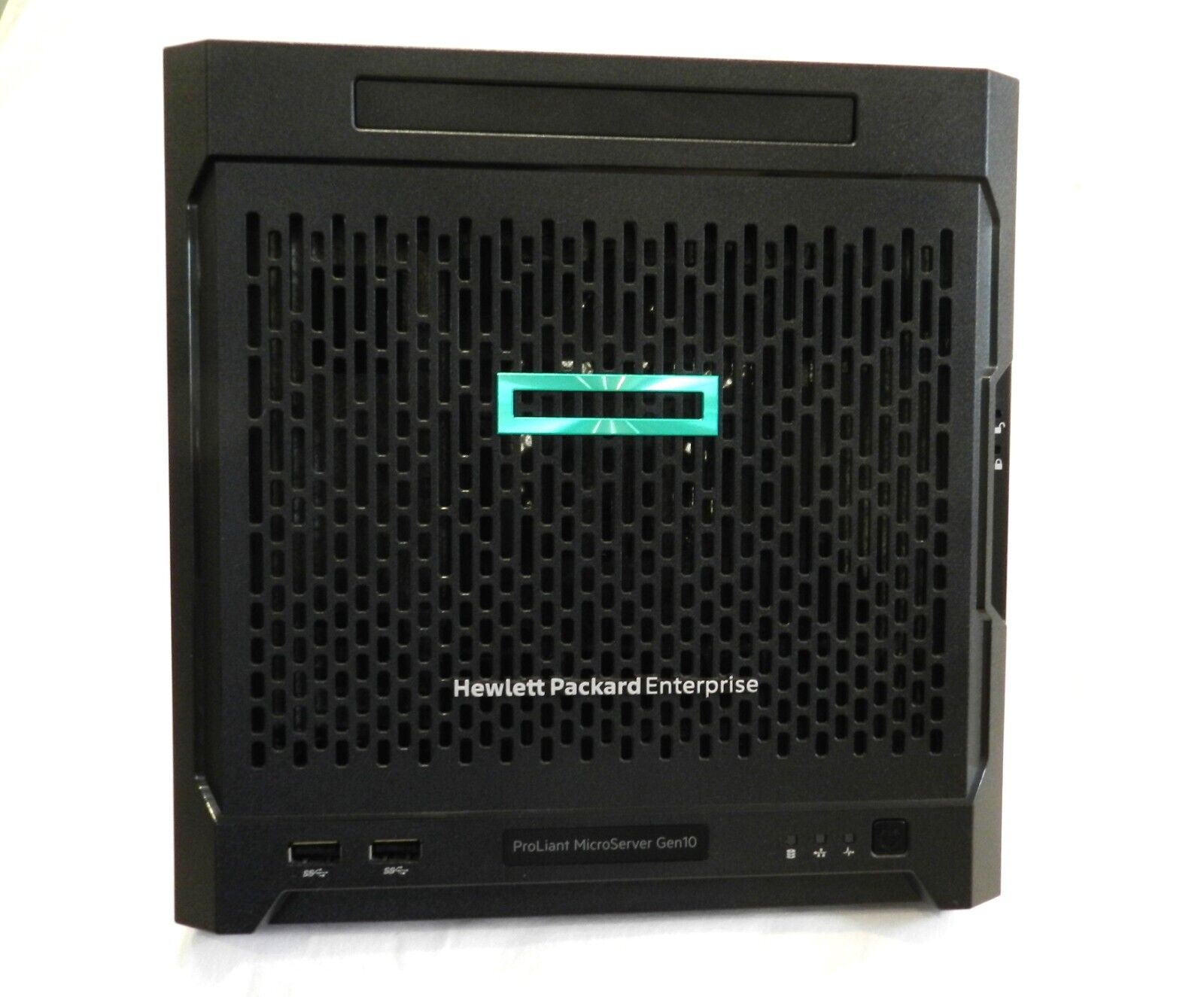 HPE Proliant Microserver Gen10 X3421 Perf AMS,  P03698-S01, 16GB Ram