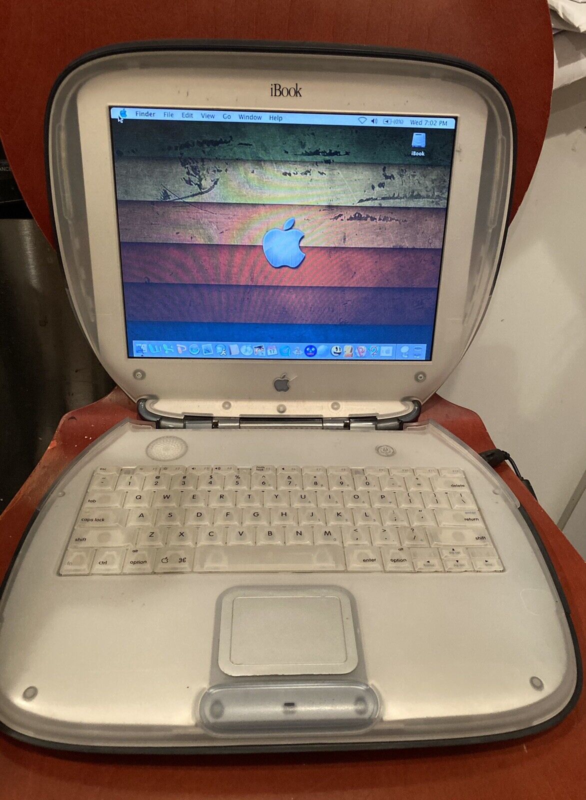 Vintage Apple Graphite Clamshell iBook G3 366mhz OS 9.2/10.4 Upgraded HD & RAM