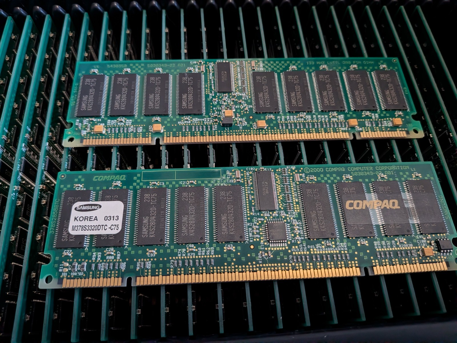 NEW OLD STOCK samsung 168-pin ECC SDRAM 256MB (M378S3320DTC-75) COMPAQ NEW OLD STOCK samsung 168-pin ECC SDRAM 256MB (M378S3320DTC-75) COMPAQ