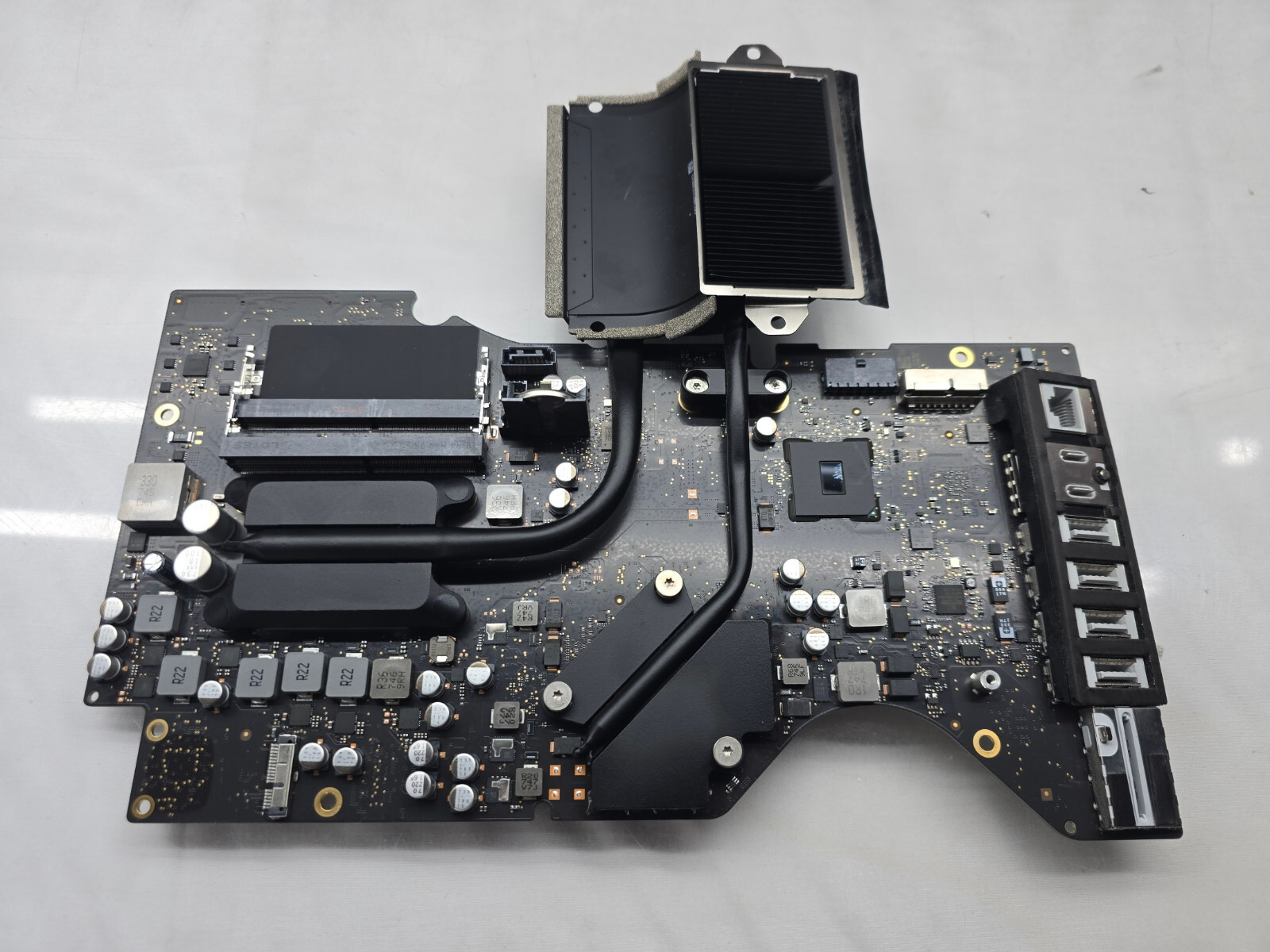 Apple 21