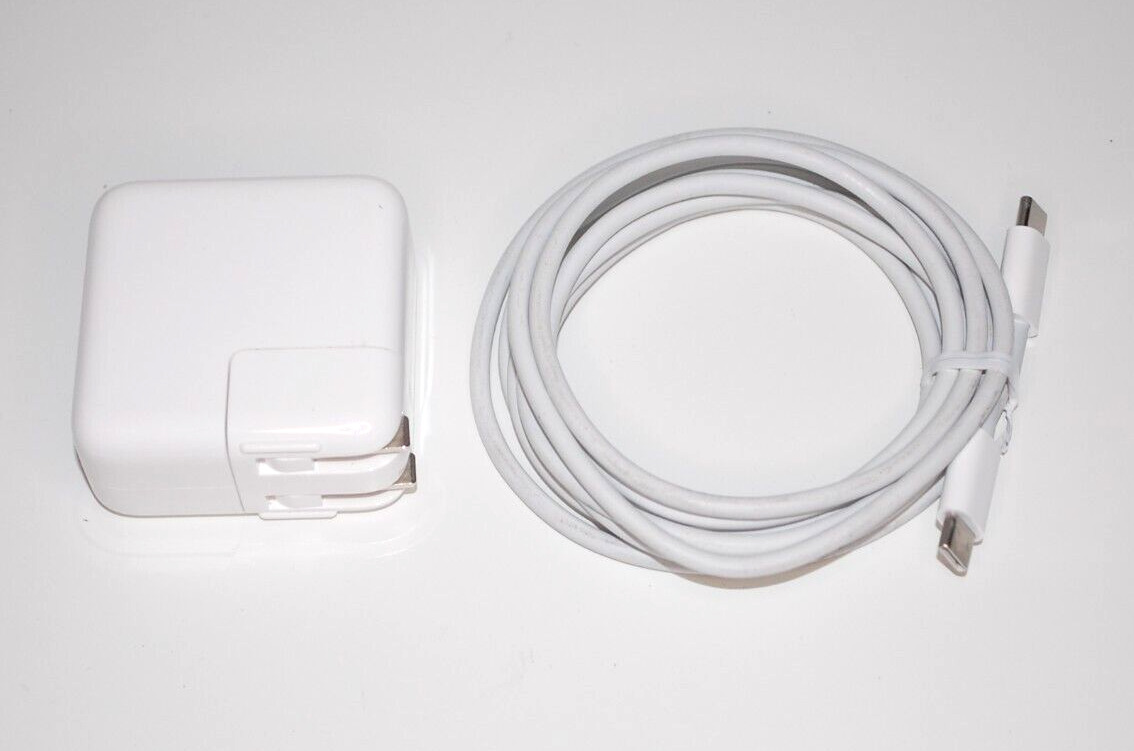Genuine Apple A1882 30W USB-C Power Adapter Apple OEM CHARGER