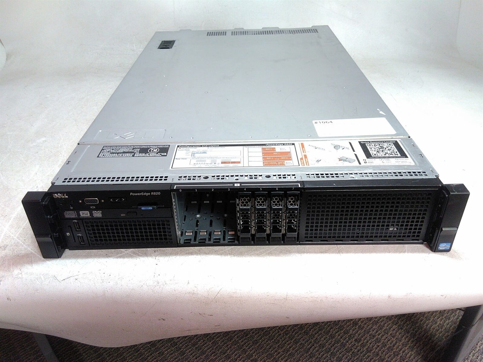 Dell PowerEdge R820 Server 4x E5-4620 2.2GHz 32-Core Total 256GB 0HD 2x 1100w 