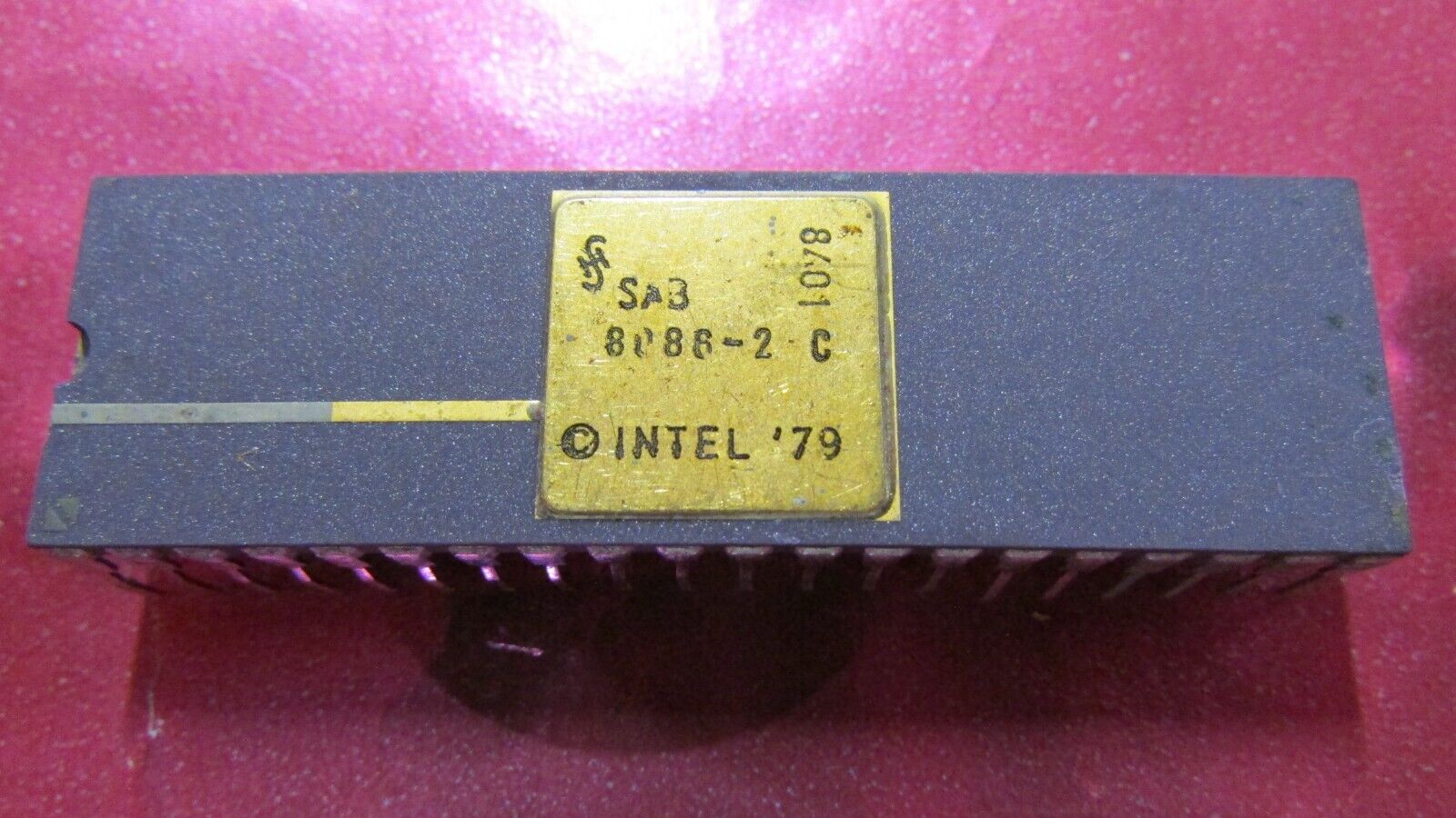 Rare Vintage Intel C8086 MCS-86 Family IBM-PC IC/CPU/Processor Purple/Gold Lot1