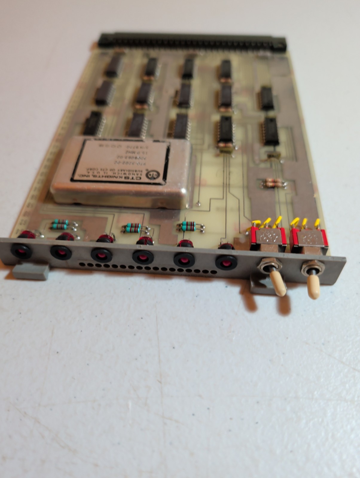 Vintage UNIVAC 3620670-01 Mainframe Logic Board 15MHz Sperry Computer PCB Vintage UNIVAC 3620670-01 Mainframe Logic Board 15MHz Sperry Computer PCB