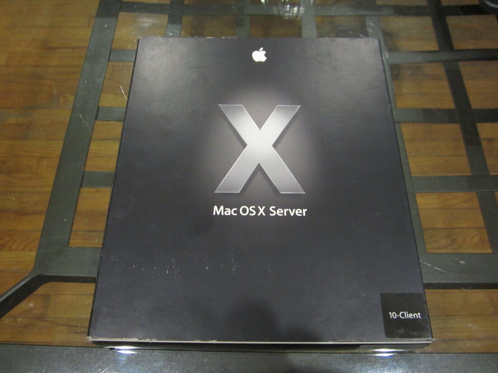 Mac OS X Server 10.4 Tiger 10 Client (M9769Z/A)