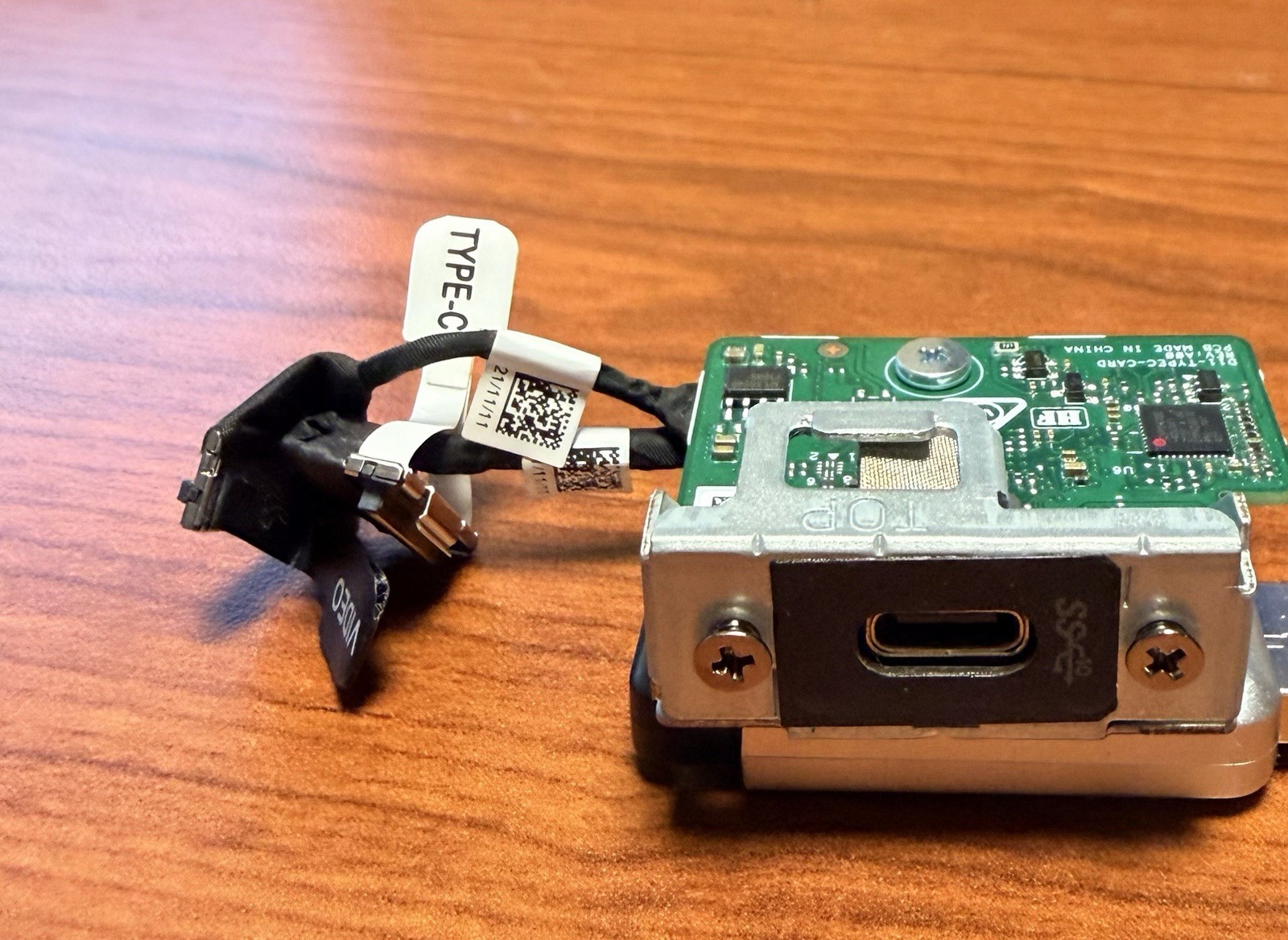 Dell OEM Optiplex Micro Desktop Rear IO Module USB Type-C Port 00FJM Dell OEM Optiplex Micro Desktop Rear IO Module USB Type-C Port 00FJM