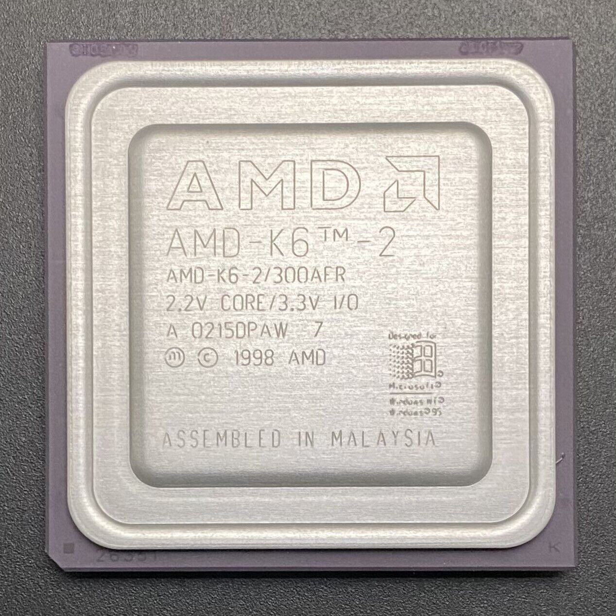 AMD K6-2/300AFR CPU 300MHz 2.2V 3x 100MHz Super Socket7 x86 Processor NOS