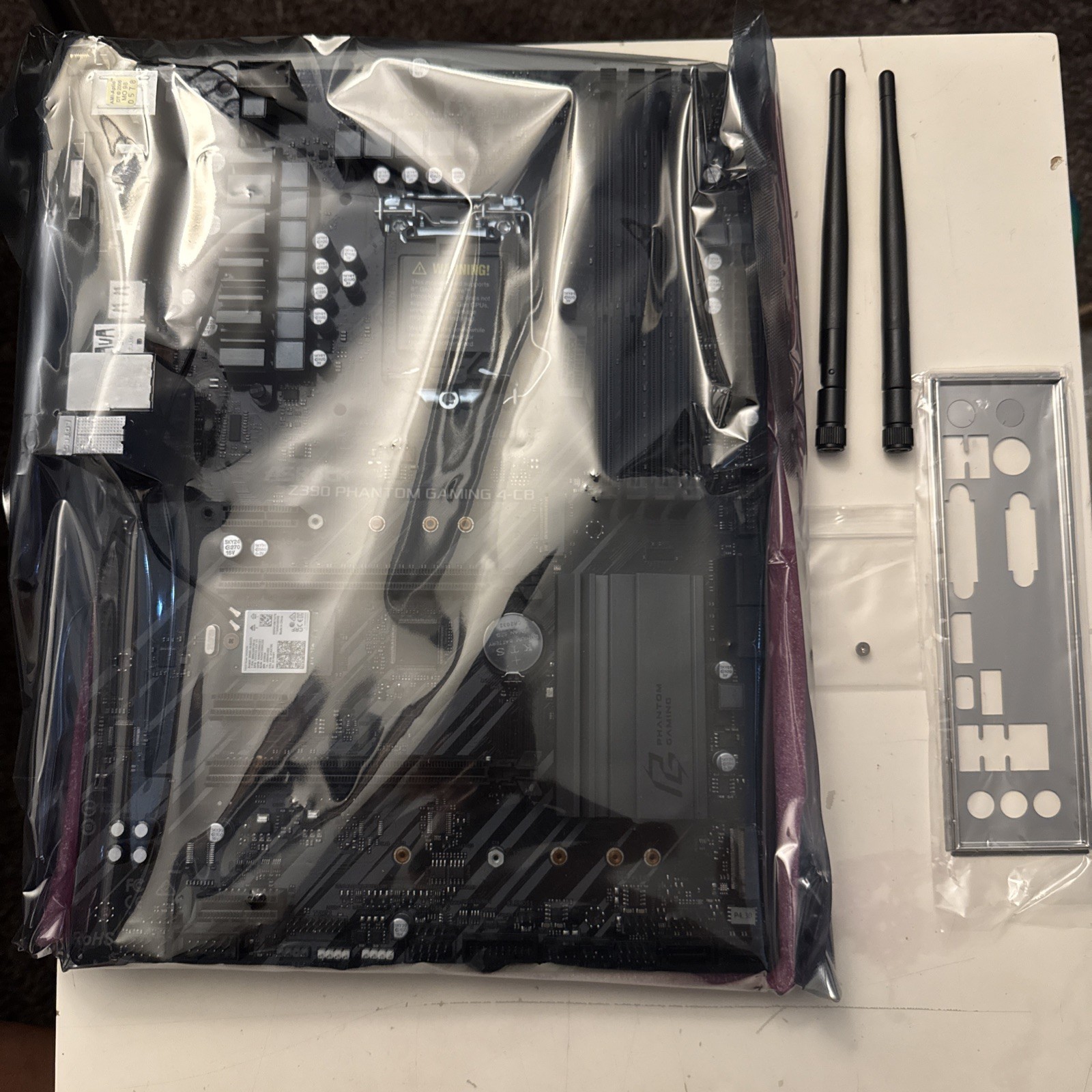 Asrock Z390 Phantom Gaming 4-CB Wifi 8th/9th Geb 1151 Motherboard Asrock Z390 Phantom Gaming 4-CB Wifi 8th/9th Geb 1151 Motherboard