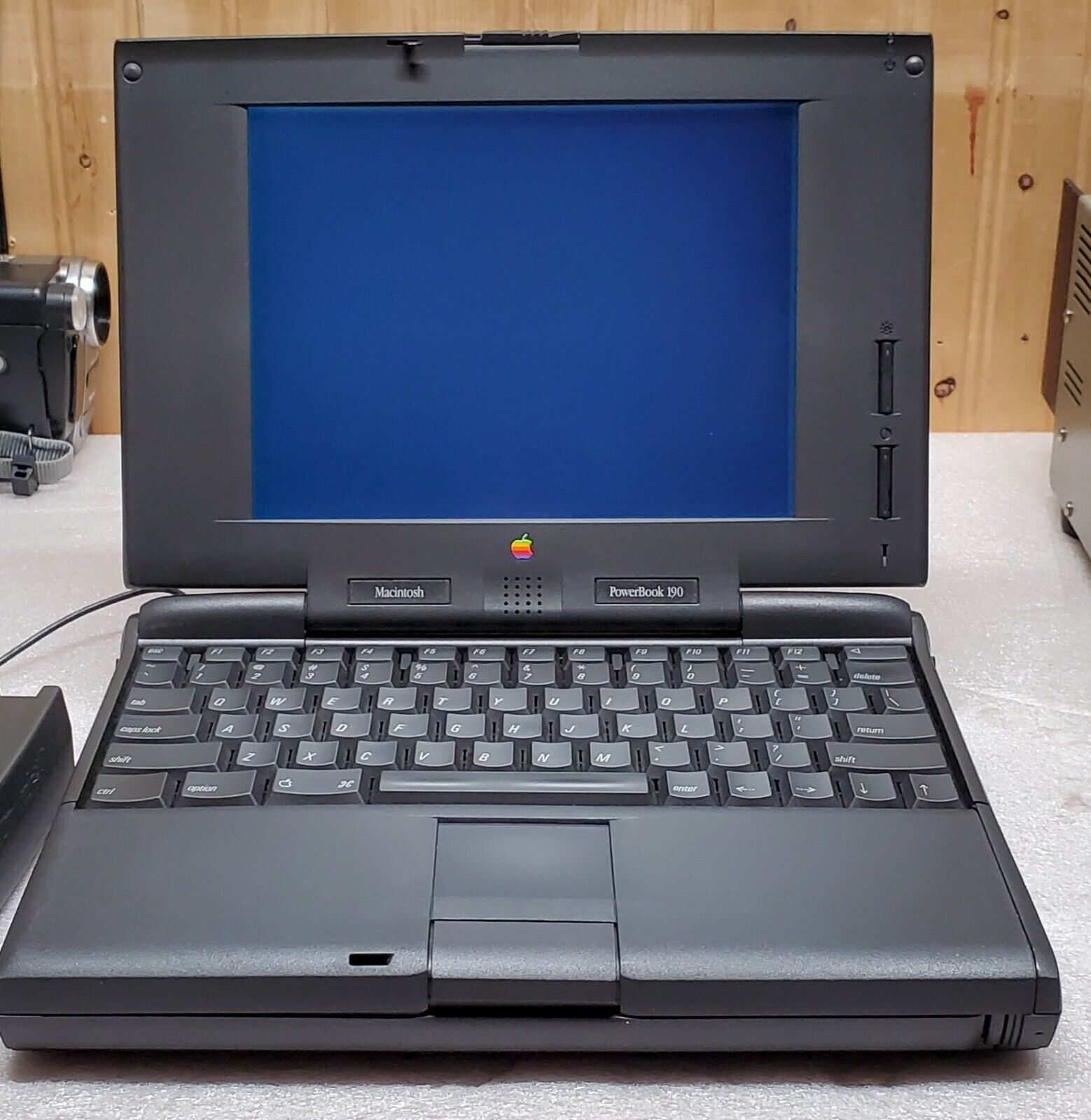 Vintage Apple Macintosh Powerbook 190 Series M3047 Laptop Parts/Repair