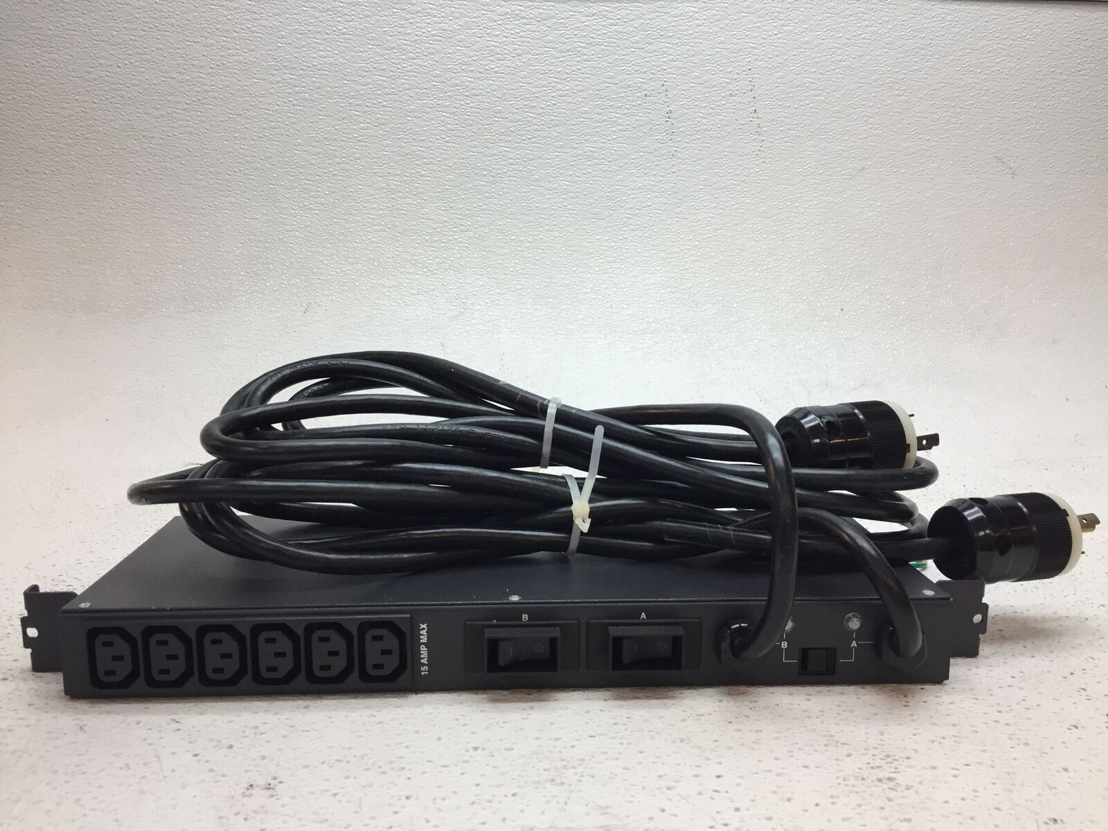 Dell 6E520 9D085 SWA 120V 15A Power Distribution Unit PDU - Power Tested ONLY