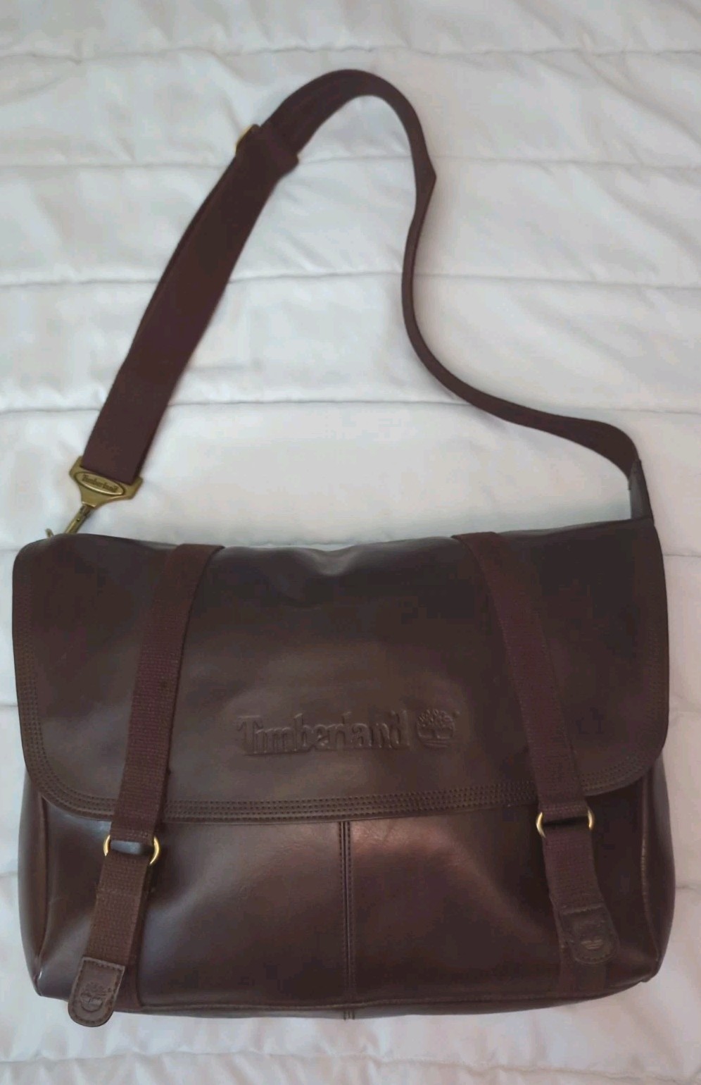Timberland Vintage Heavy Duty Brown Leather Messenger Satchel Crossbody Bag Timberland Vintage Heavy Duty Brown Leather Messenger Satchel Crossbody Bag