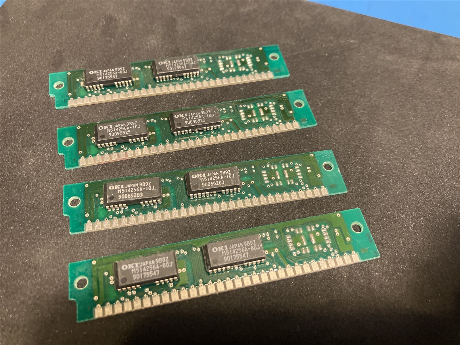 4x 256KB 30-Pin 2-Chip Non-Parity 256K-8 80ns Memory SIMMs 1MB Set RAM UNIX PC