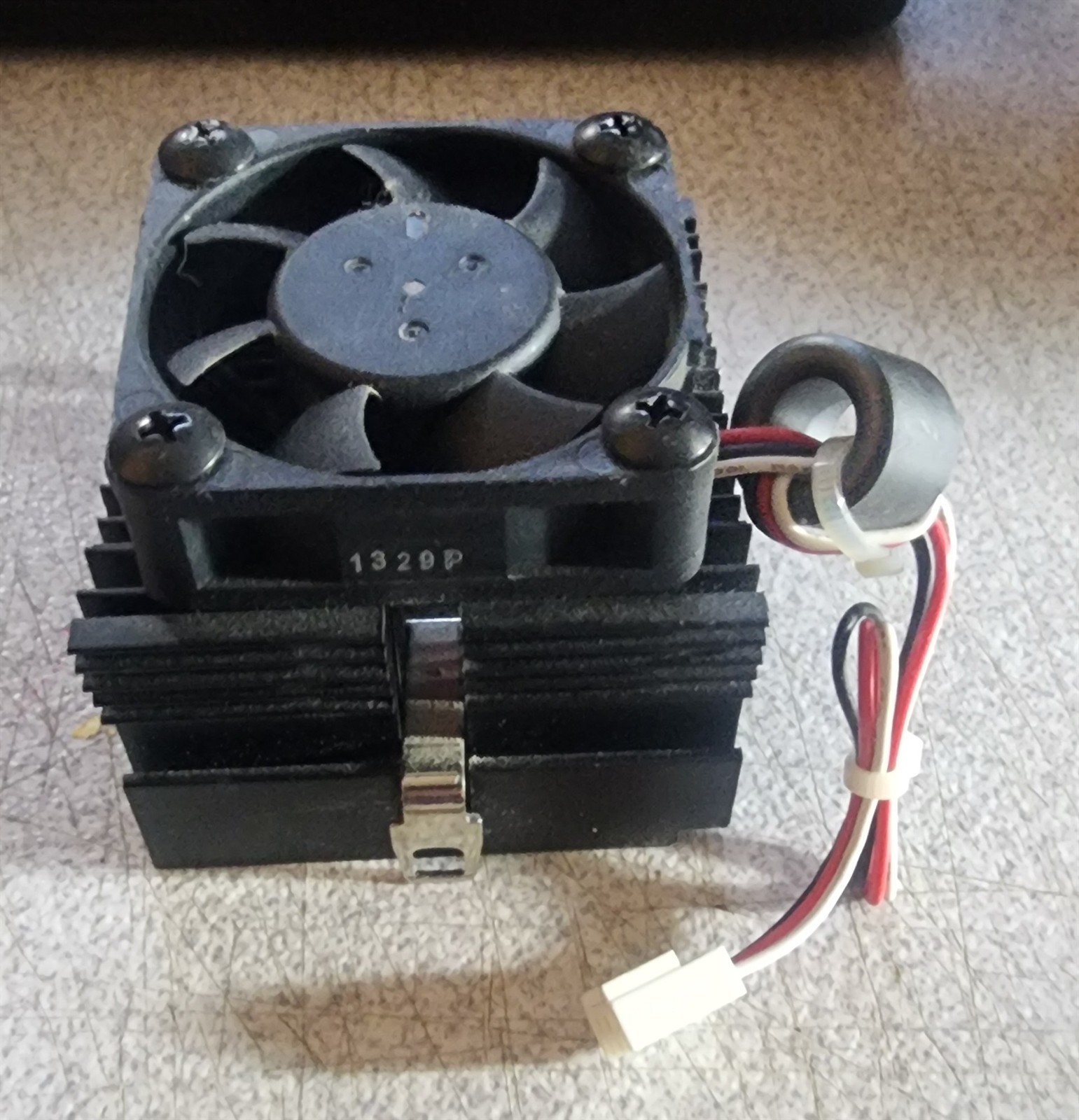 Vintage Acer SOCKET 7 CPU COOLER FAN & HEATSINK 3 PIN CONNECTOR Vintage Acer SOCKET 7 CPU COOLER FAN & HEATSINK 3 PIN CONNECTOR