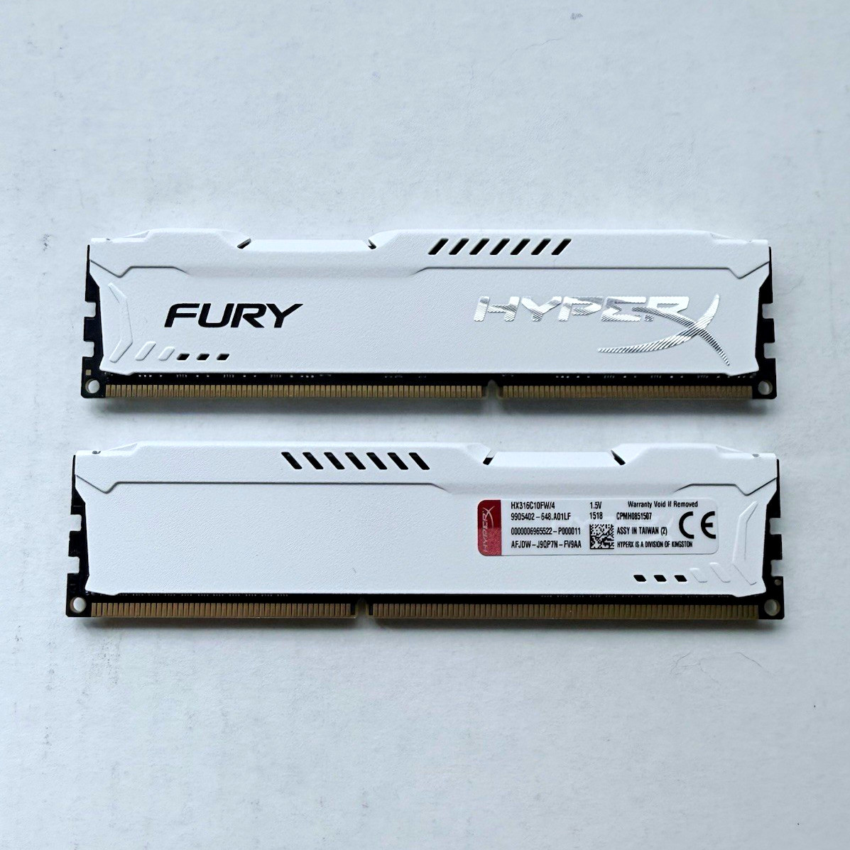 HyperX FURY 4GB DDR3-1600 PC3-12800 240-Pin DIMM RAM HX316C10FW/4 HyperX FURY 4GB DDR3-1600 PC3-12800 240-Pin DIMM RAM HX316C10FW/4